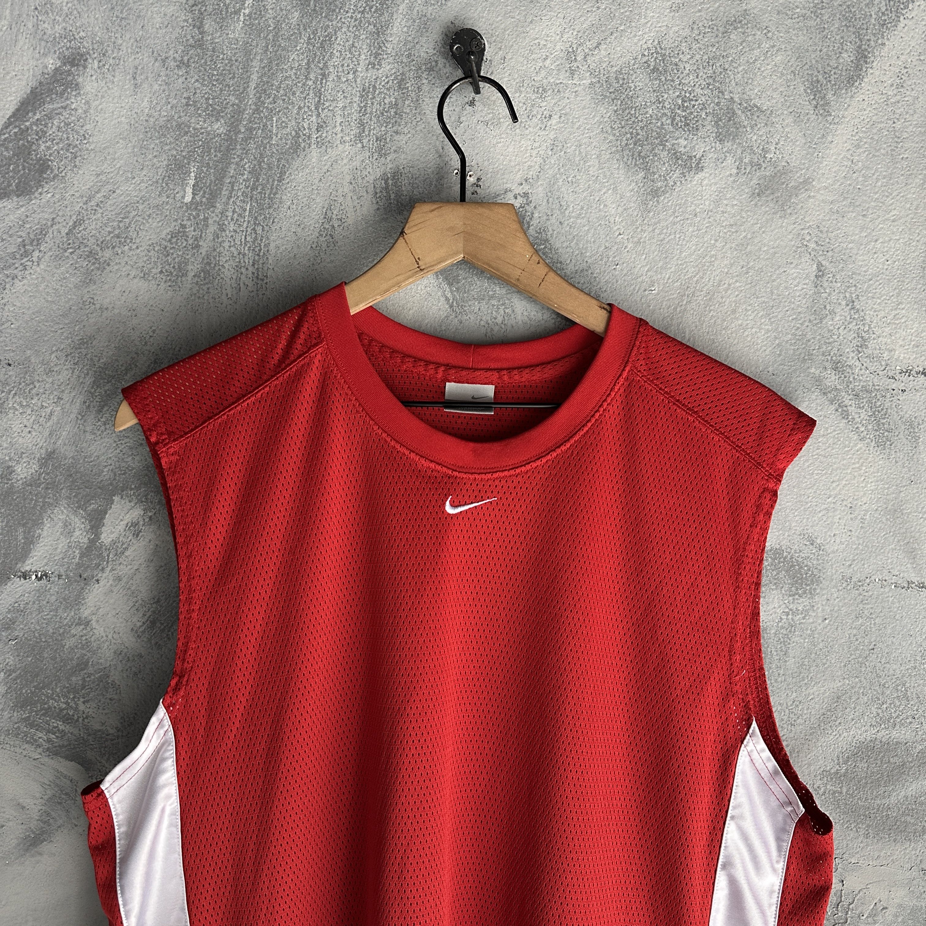 Nike Vtg Y2K Nike Center Swoosh Tank Top Shirt Mens Basketball Size US L / EU 52-54 / 3 - 2 Thumbnail