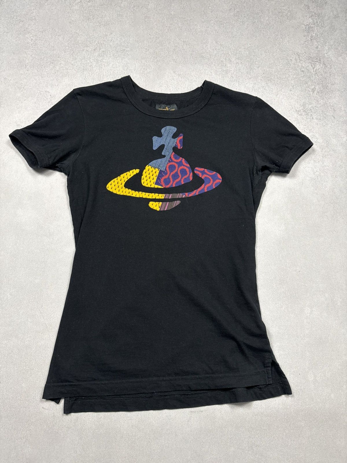 Vivienne Westwood Vivienne Westwood Anglomania Heritage Orb Logo Y2K T Shirt Size XS / US 0-2 / IT 36-38 - 1 Thumbnail
