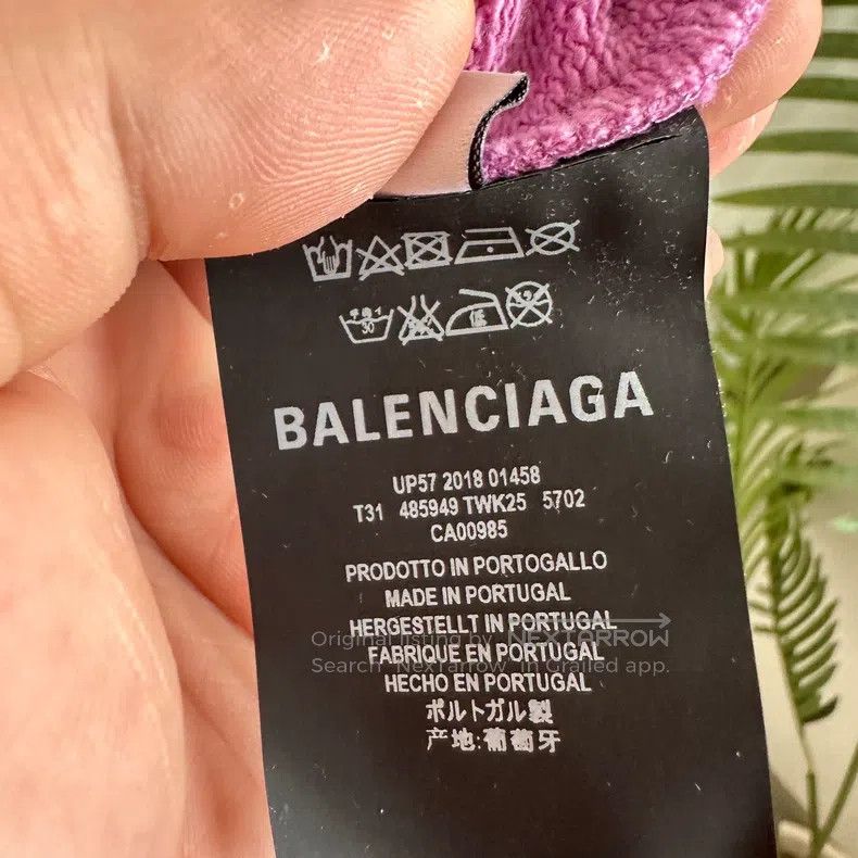 Balenciaga Balenciaga Pink Slogan Sweatshirt Size US XS / EU 42 / 0 - 6 Thumbnail