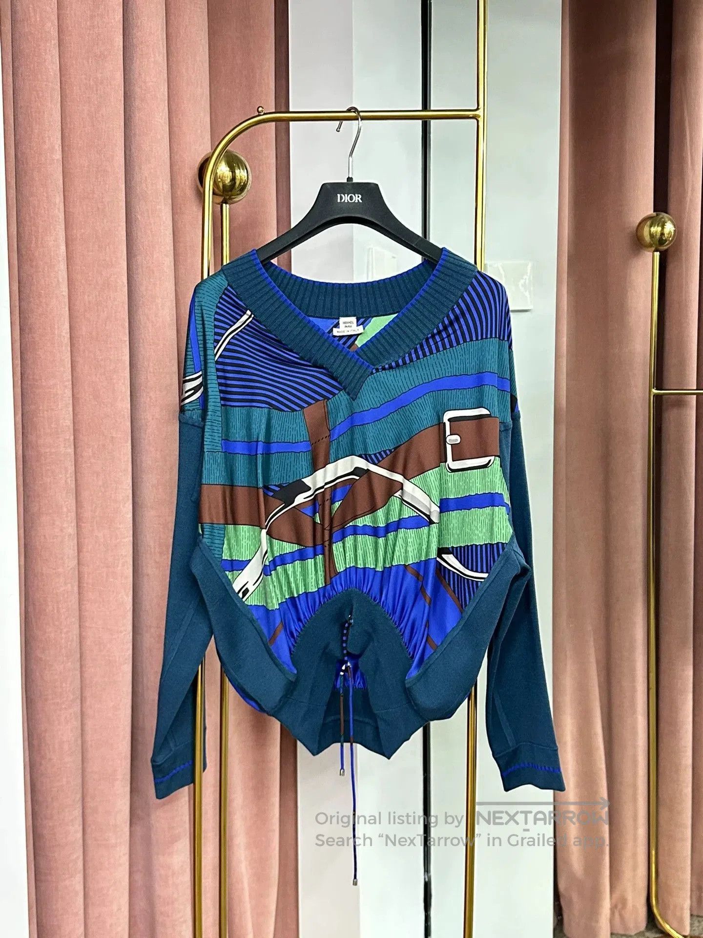 Hermes Hermes Blue V-Neck Silk Wool Sweater. Size US S / EU 44-46 / 1 - 1 Thumbnail