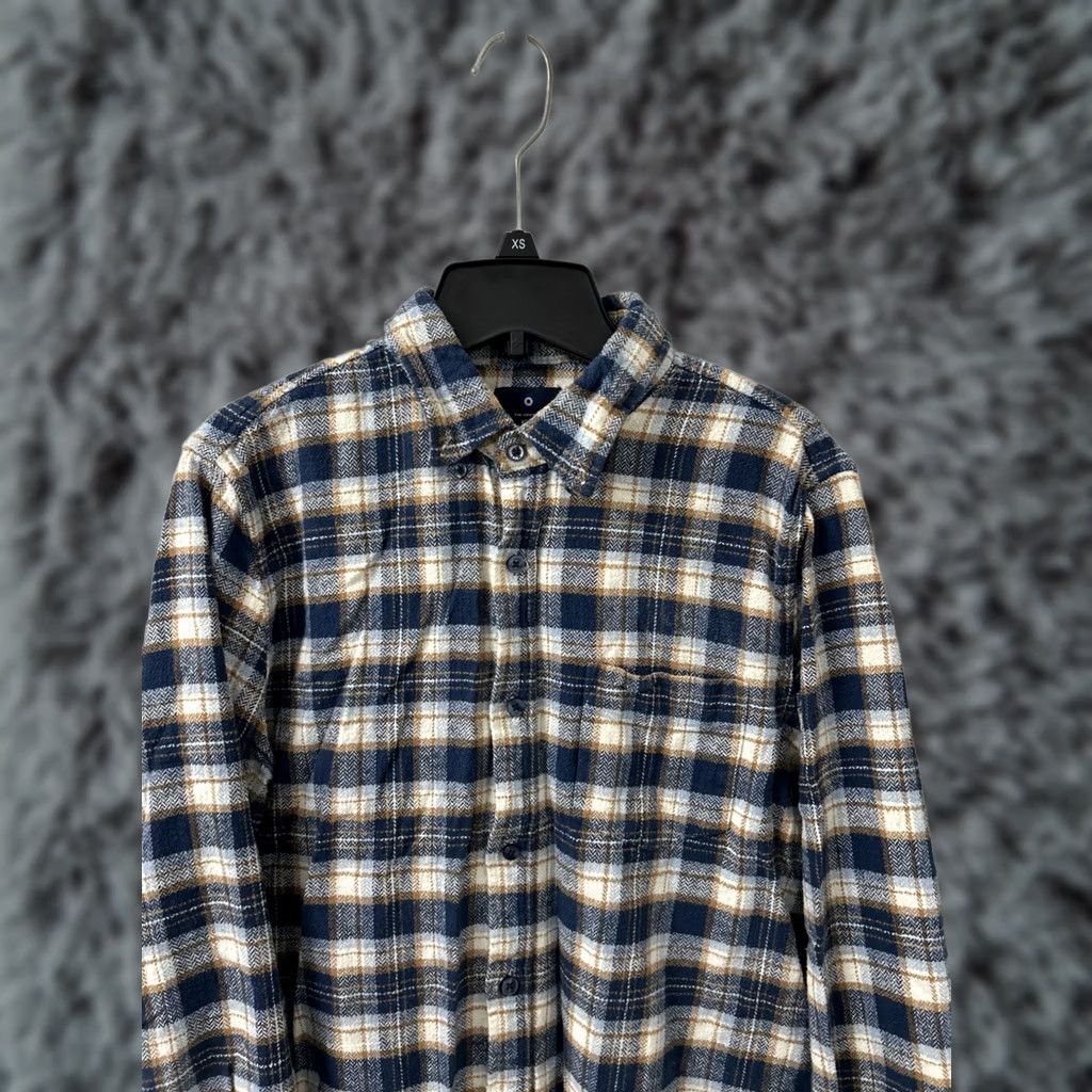 Ben Sherman Ben Sherman Shirt Mens Medium Blue Plaid Herringbone Flannel Button-Down L/S Size US M / EU 48-50 / 2 - 1 Thumbnail