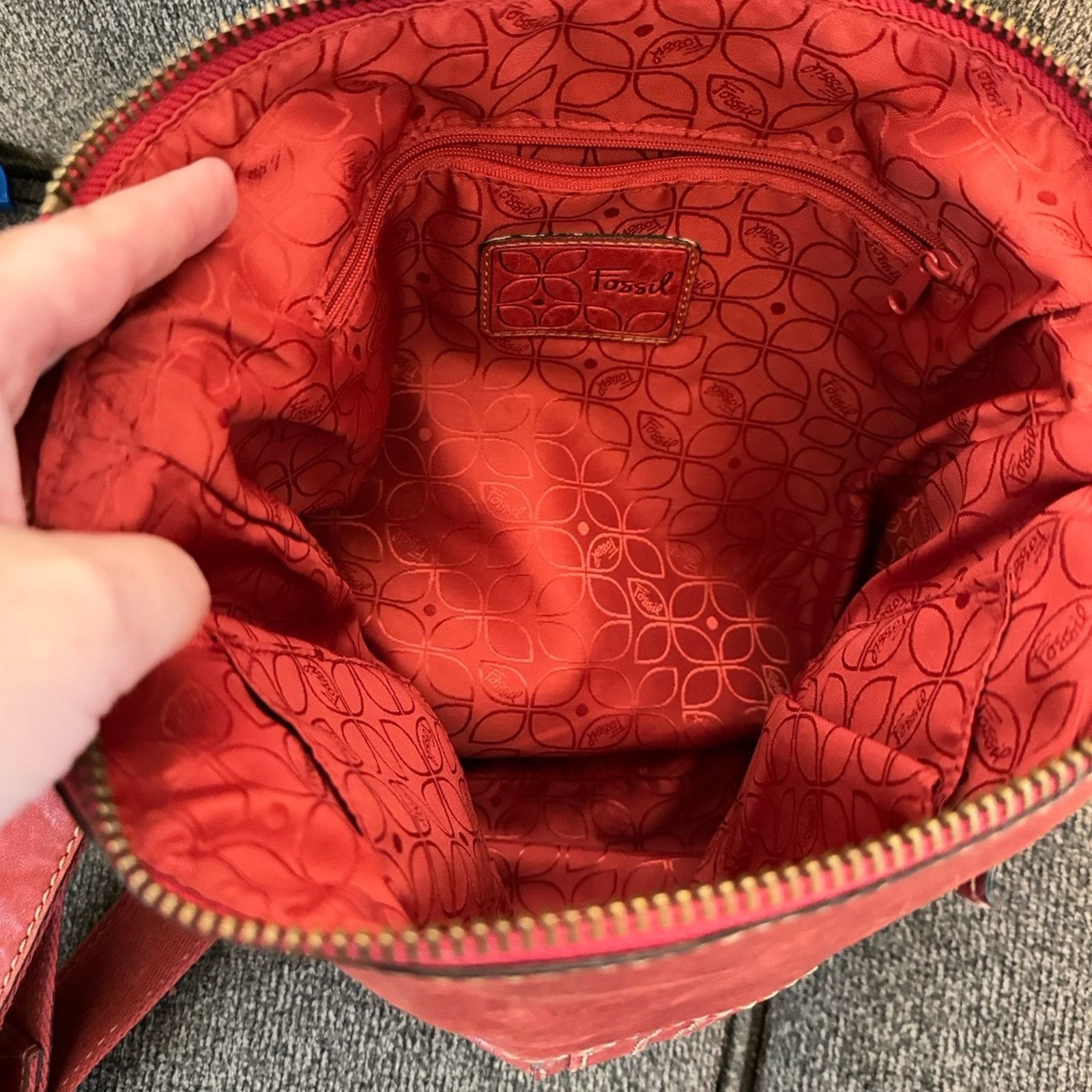Fossil VTG red leather Fossil crossbody bag Size ONE SIZE - 8 Thumbnail