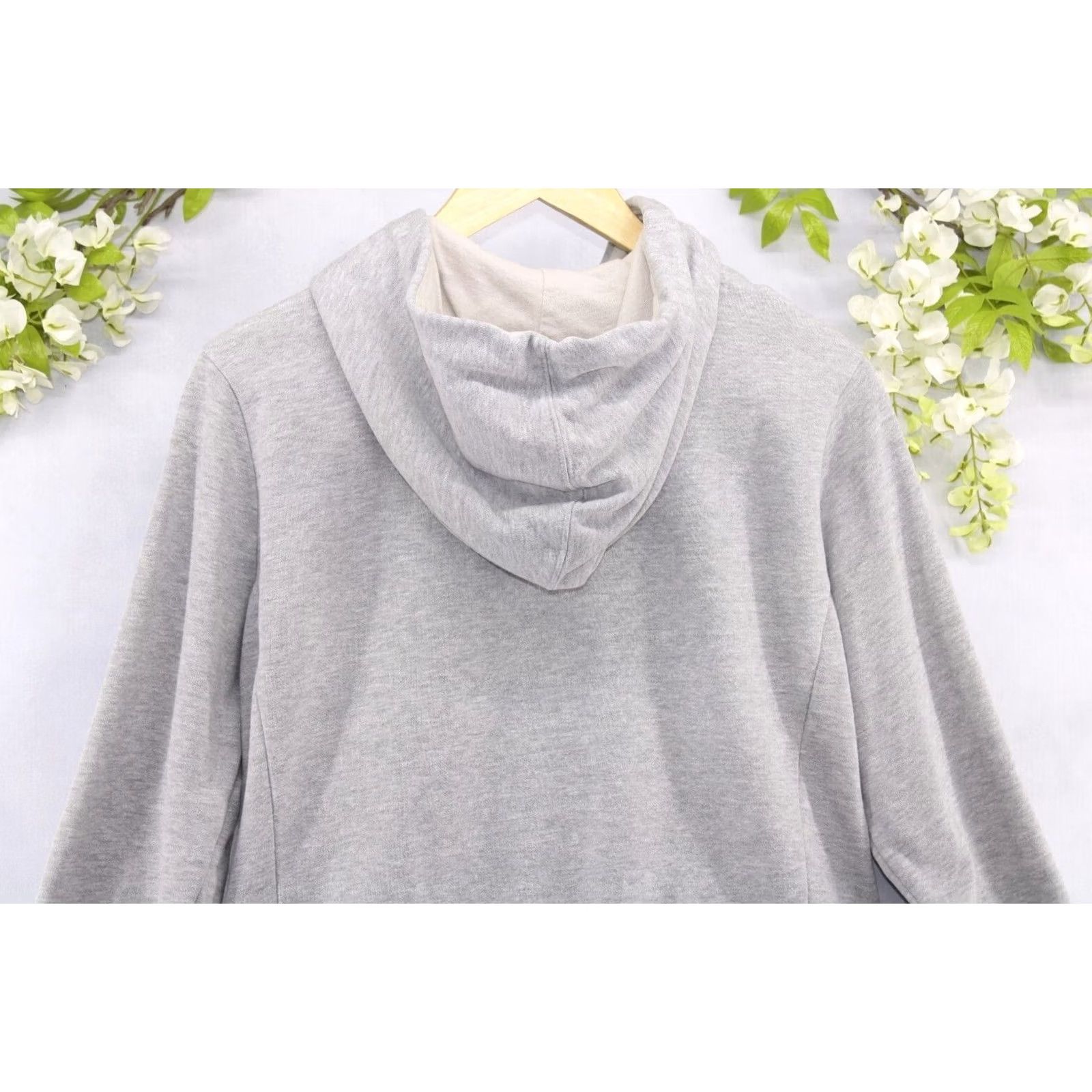 The North Face The North Face Women's Light Gray Logo Sweatshirt Hoodie Sz L Size L / US 10 / IT 46 - 4 Thumbnail