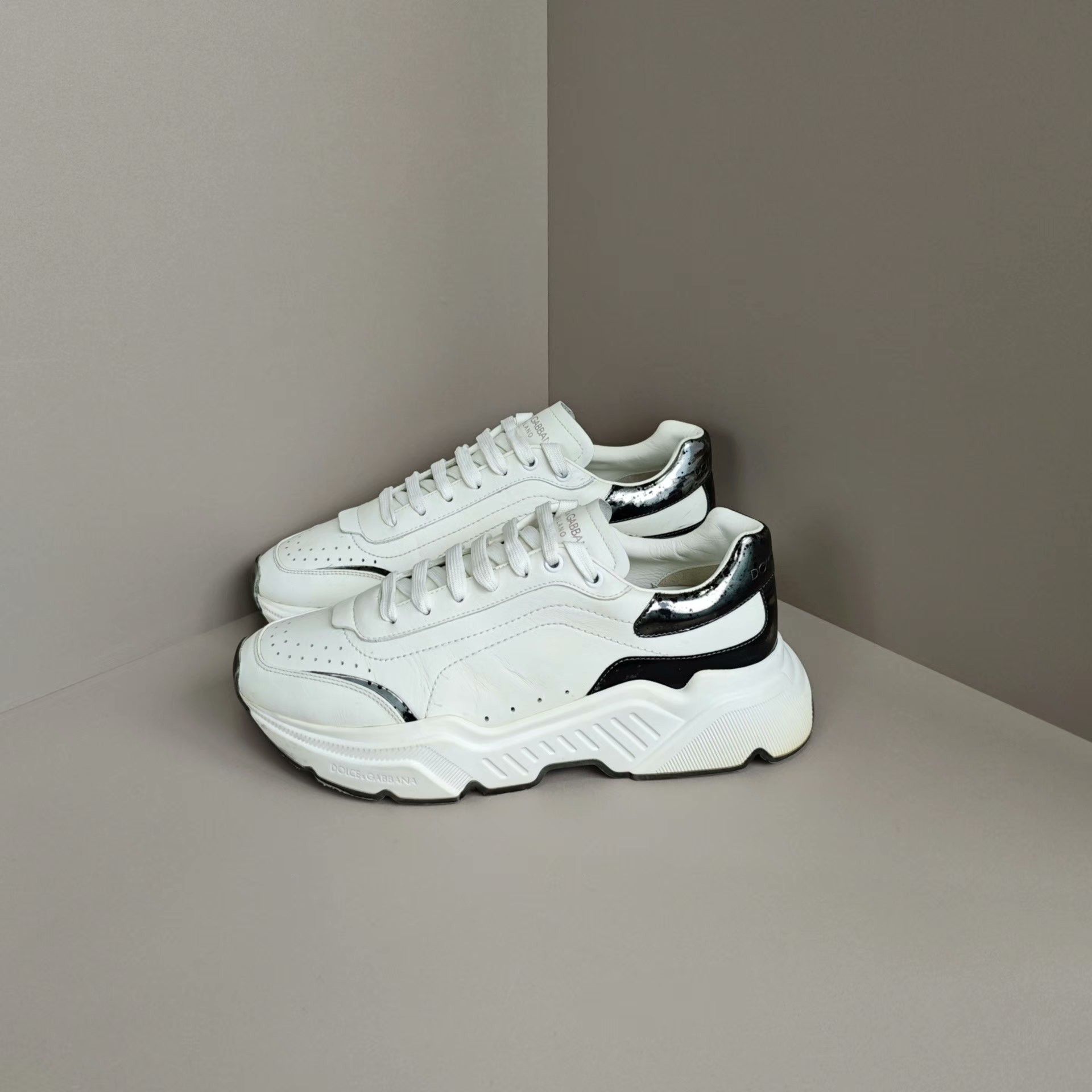 Dolce & Gabbana Dolce & Gabbana Casual Lowtop Sneakers 8 Men Size US 8 / EU 41 - 1 Thumbnail
