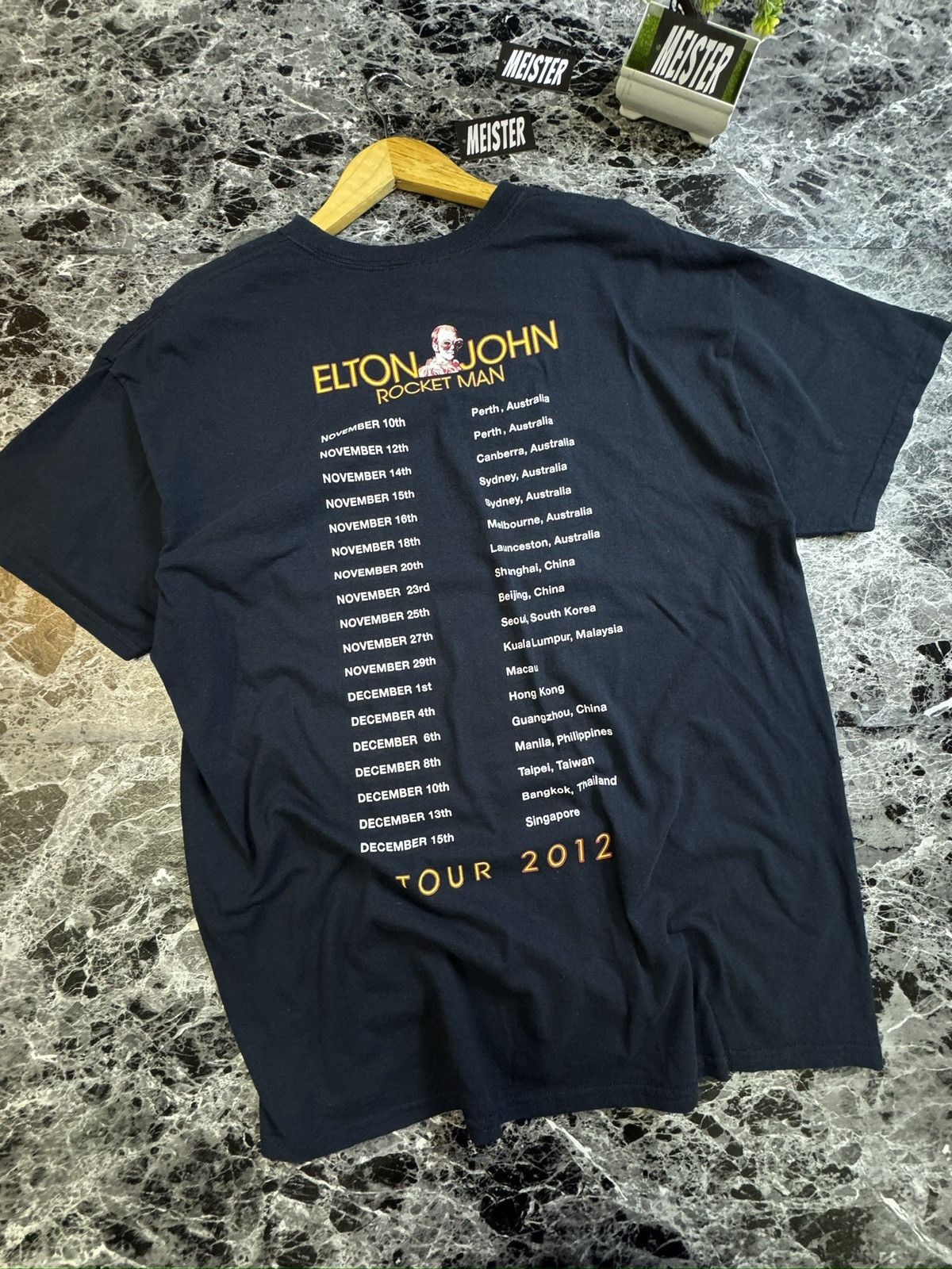 Other Elton John Tour 2012 Vintage y2k tshirt Size US XL / EU 56 / 4 - 2 Thumbnail