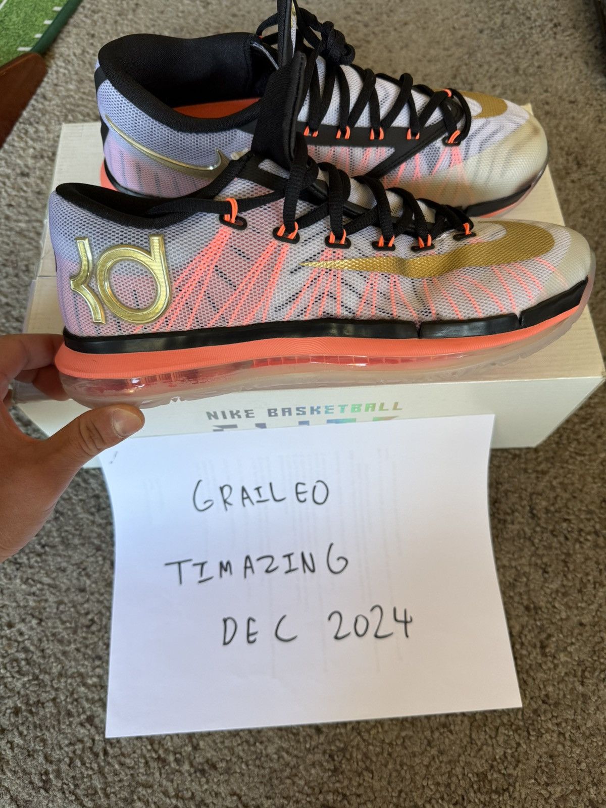 Nike Nike KD VI 6 Elite Gold Pack Brand New Original Box Size US 9.5 / EU 42-43 - 2 Thumbnail