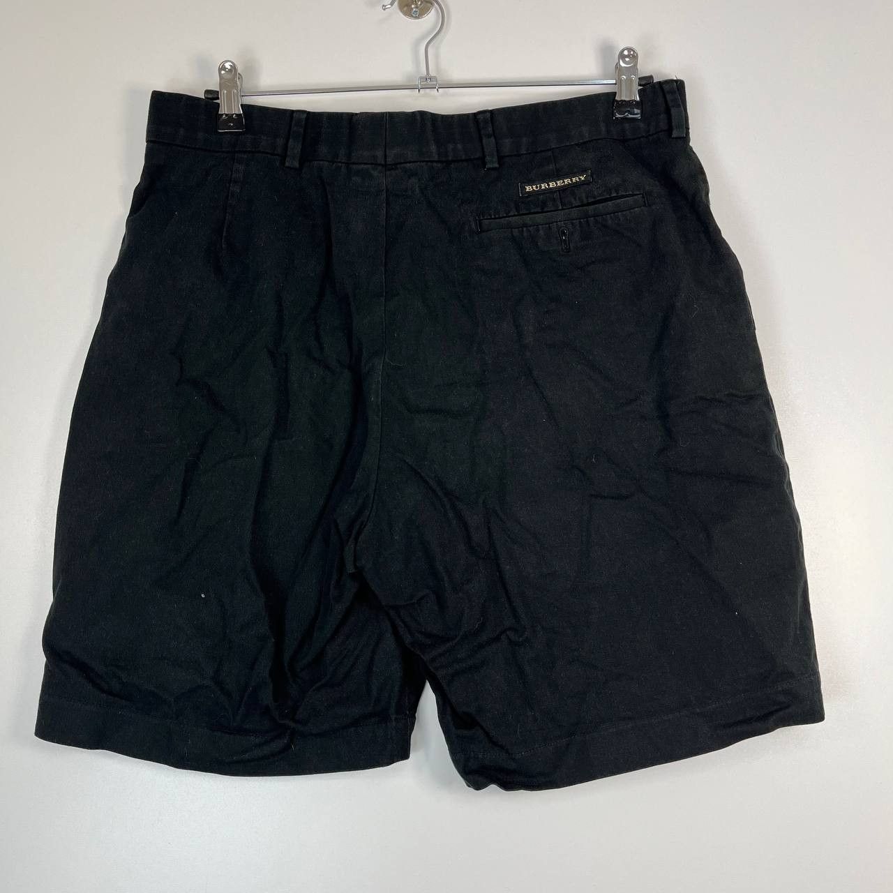 Burberry Burberry Golf Shorts Classic Black Mens Size 34 Size US 34 / EU 50 - 7 Thumbnail