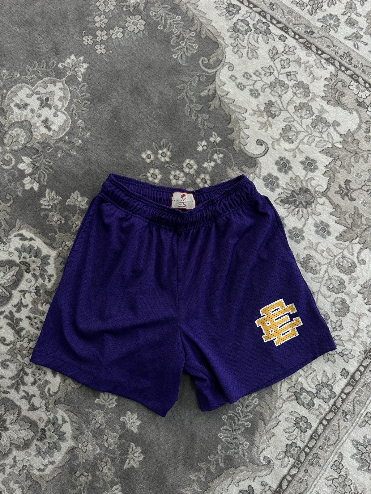Eric Emanuel Eric Emanuel shorts purple yellow Size US 34 / EU 50 - 1 Thumbnail