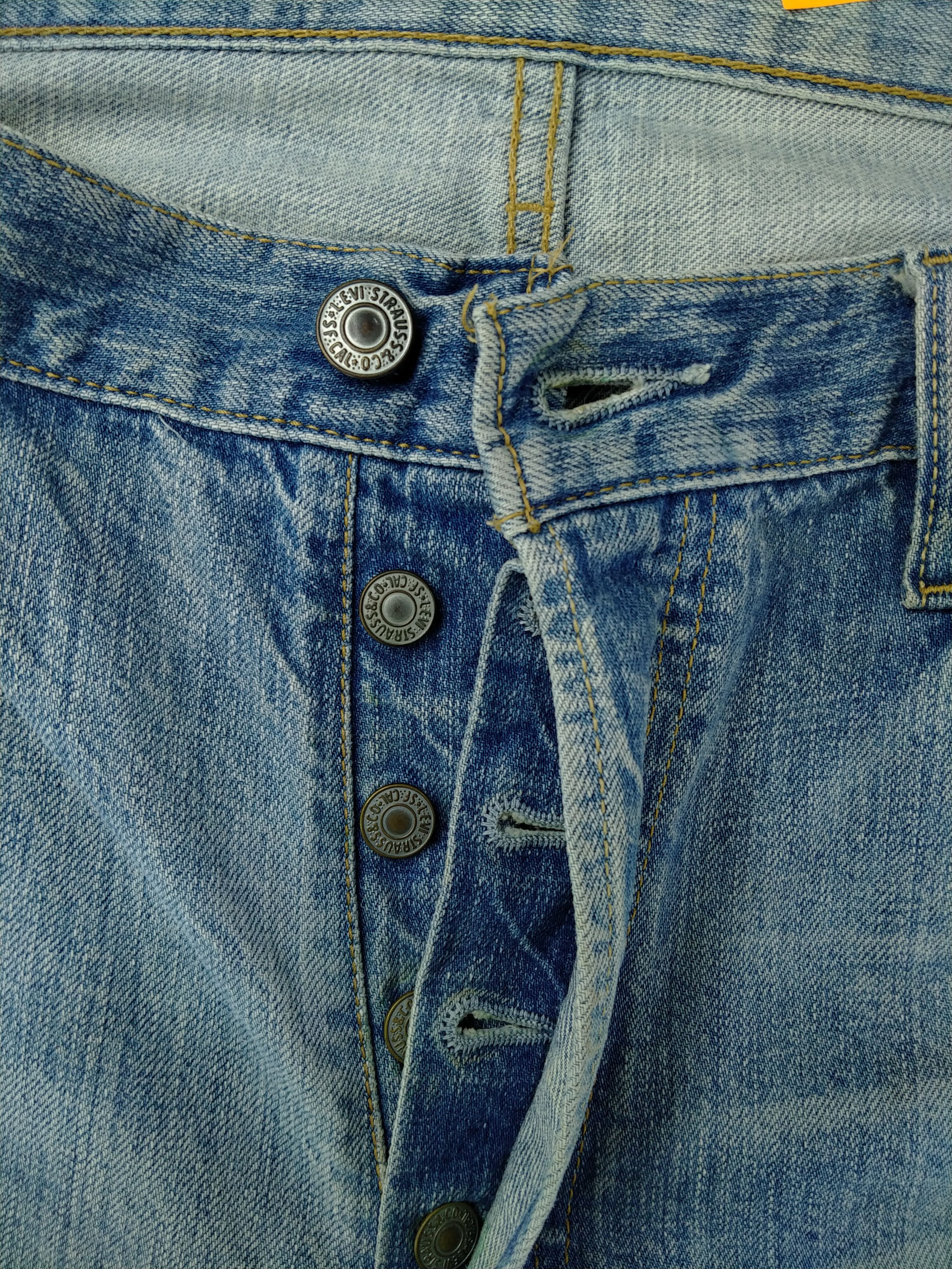 Levi's 90s Light Wash Ripped Vintage Levi's 501 36x28 Denim -JN999 Size US 36 / EU 52 - 6 Thumbnail