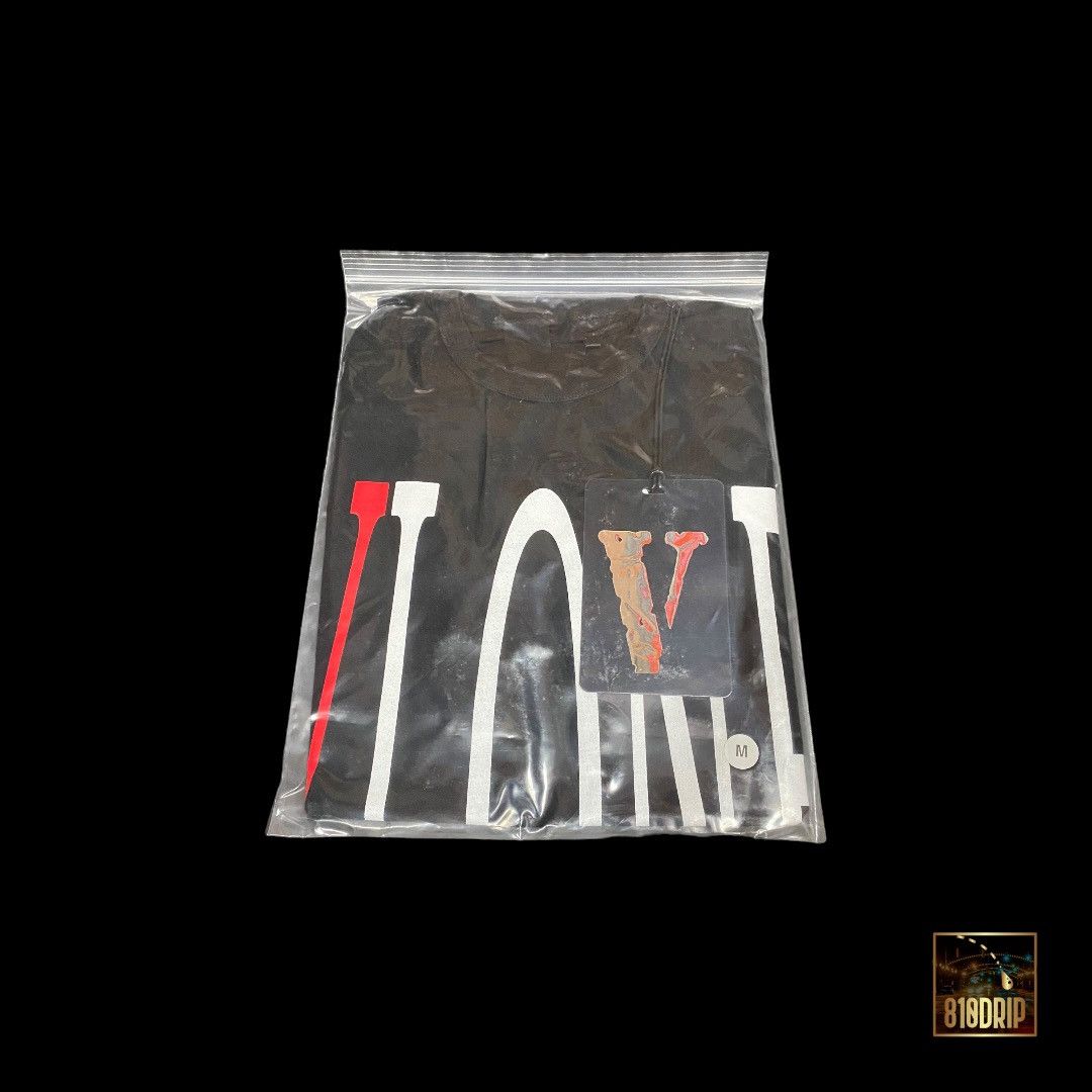 Vlone Vlone Red Staple Tee Black (M) Size US M / EU 48-50 / 2 - 3 Thumbnail