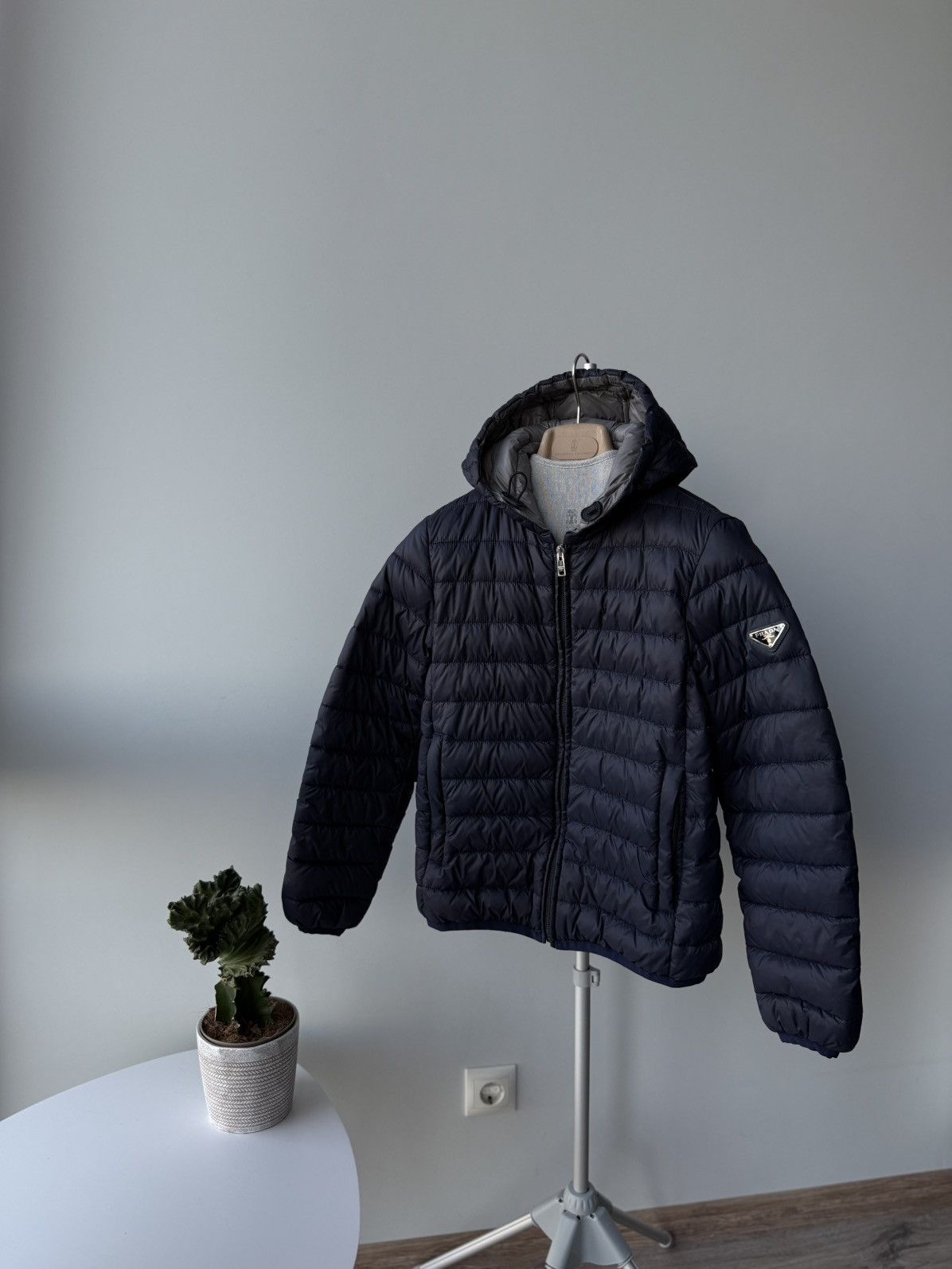 Prada Prada Nylon Hooded Blue Down Badge Triangle Logo Jacket Size XS / US 0-2 / IT 36-38 - 2 Thumbnail