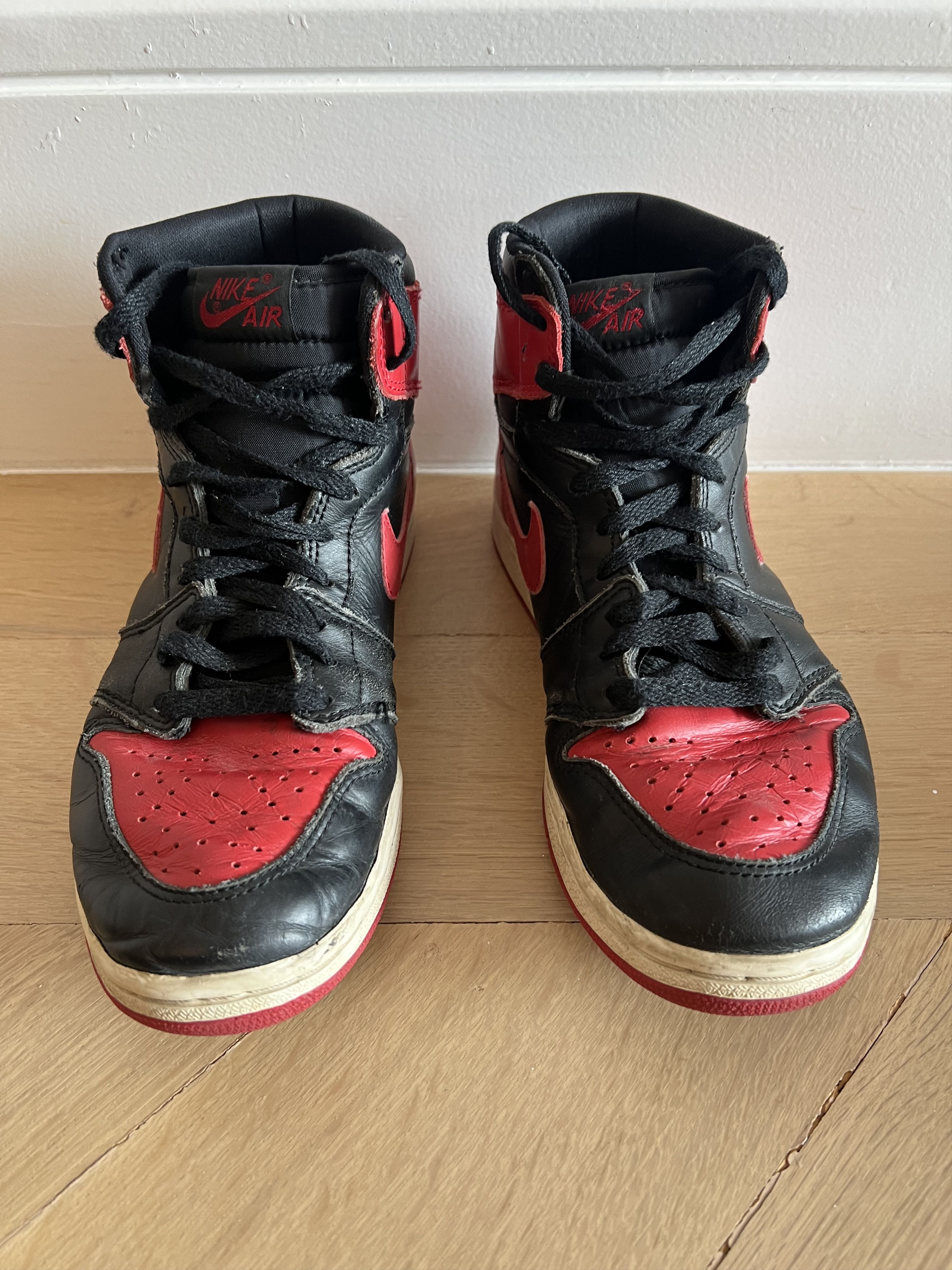 Jordan Brand × Nike Air Jordan 1994 BRED Size US 8.5 / EU 41-42 - 4 Thumbnail