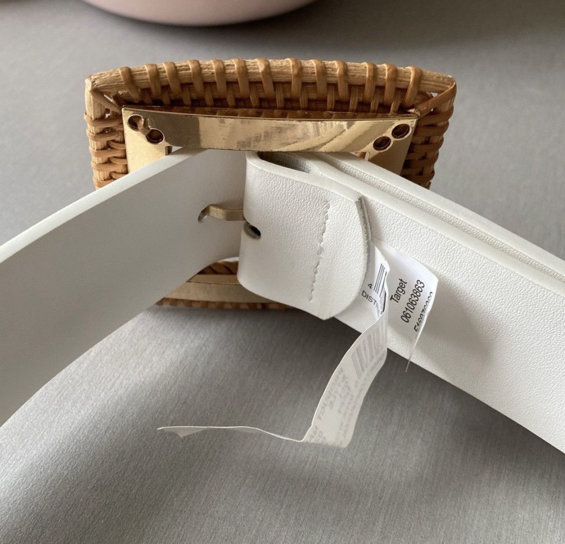 Other WHITE LEATHER WIDE WOVEN WICKER SQUARE BUCKLE BELT SZ M Size ONE SIZE - 6 Thumbnail