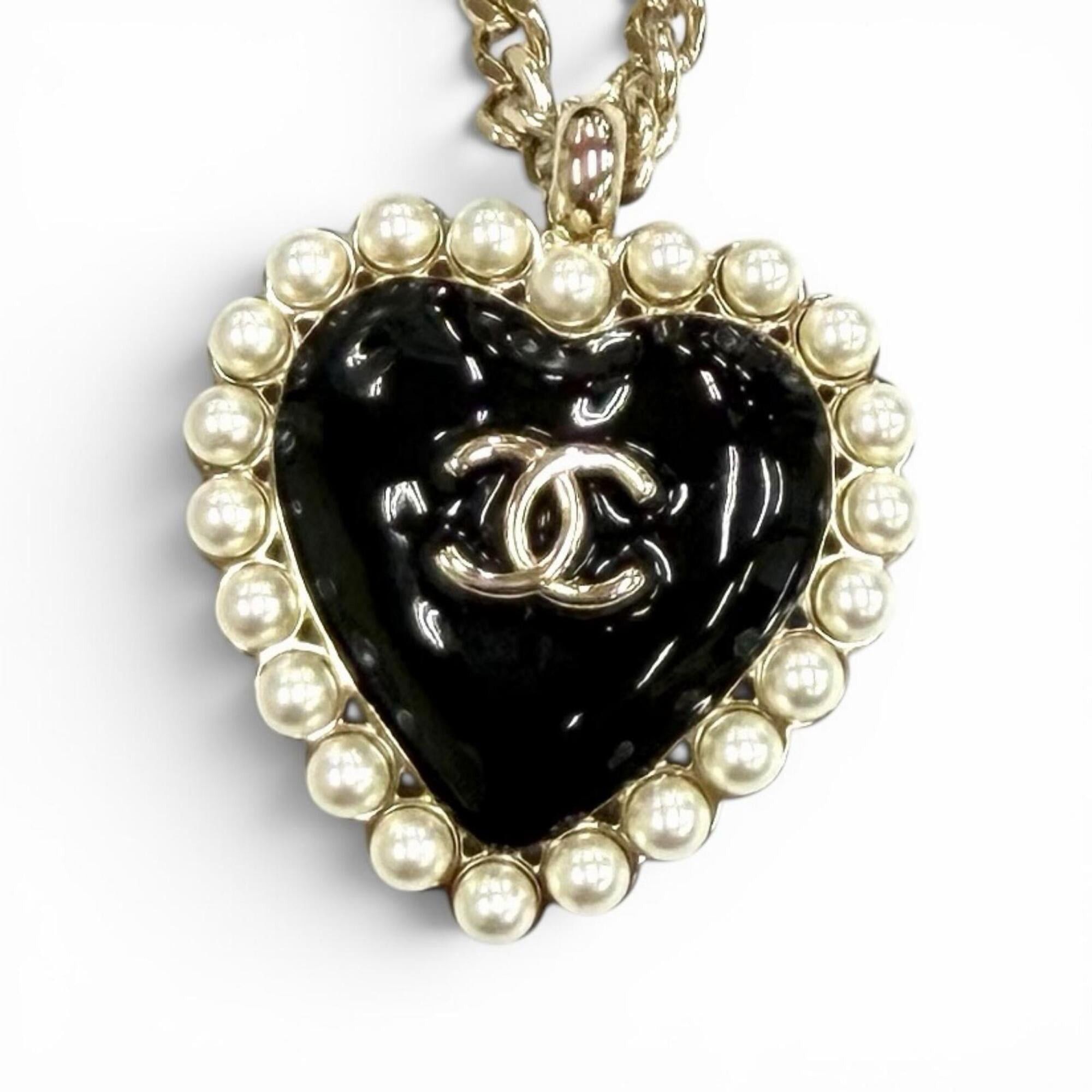 Chanel CHANEL B25 Coco Mark Pearl Heart Pendant Necklace, Black, White, Gold Hardware, Made in Italy, Women's, with Box and Dust Bag. Size ONE SIZE - 1 Thumbnail