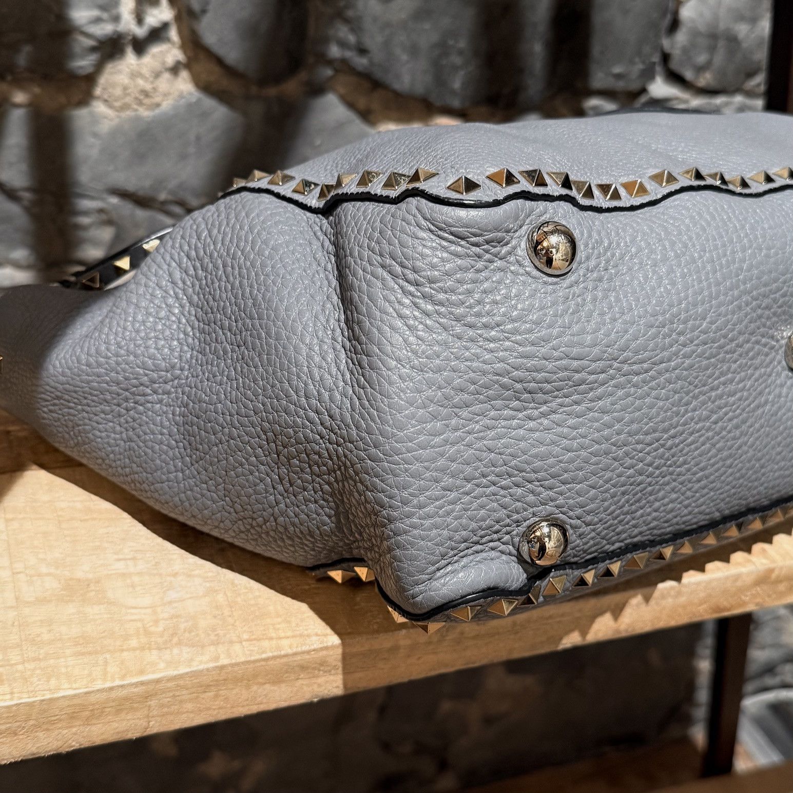 Valentino Valentino Grey Leather Rockstud Medium Shopping Tote Size ONE SIZE - 8 Thumbnail