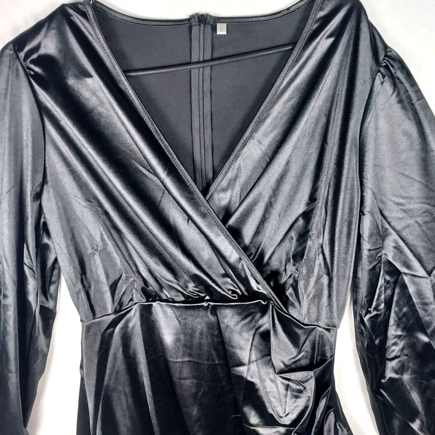 Vintage Yajedo Satin V-Neck Dress Size Large Black Party/Cocktail Long Sleeve New Size L / US 10 / IT 46 - 3 Thumbnail