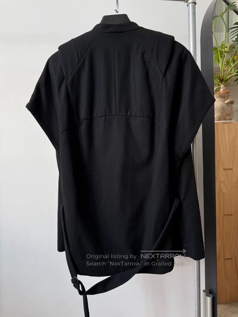 Ann Demeulemeester Ann Demeulemeester Wool Sleeveless Belted Jacket Size XS / US 0-2 / IT 36-38 - 2 Thumbnail