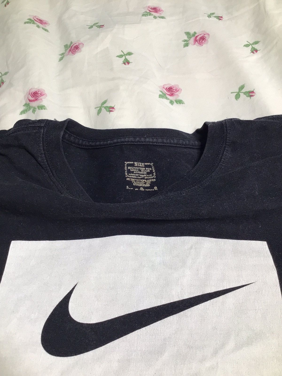 Nike SB Vintage Nike SB t-shirt Size US L / EU 52-54 / 3 - 2 Thumbnail