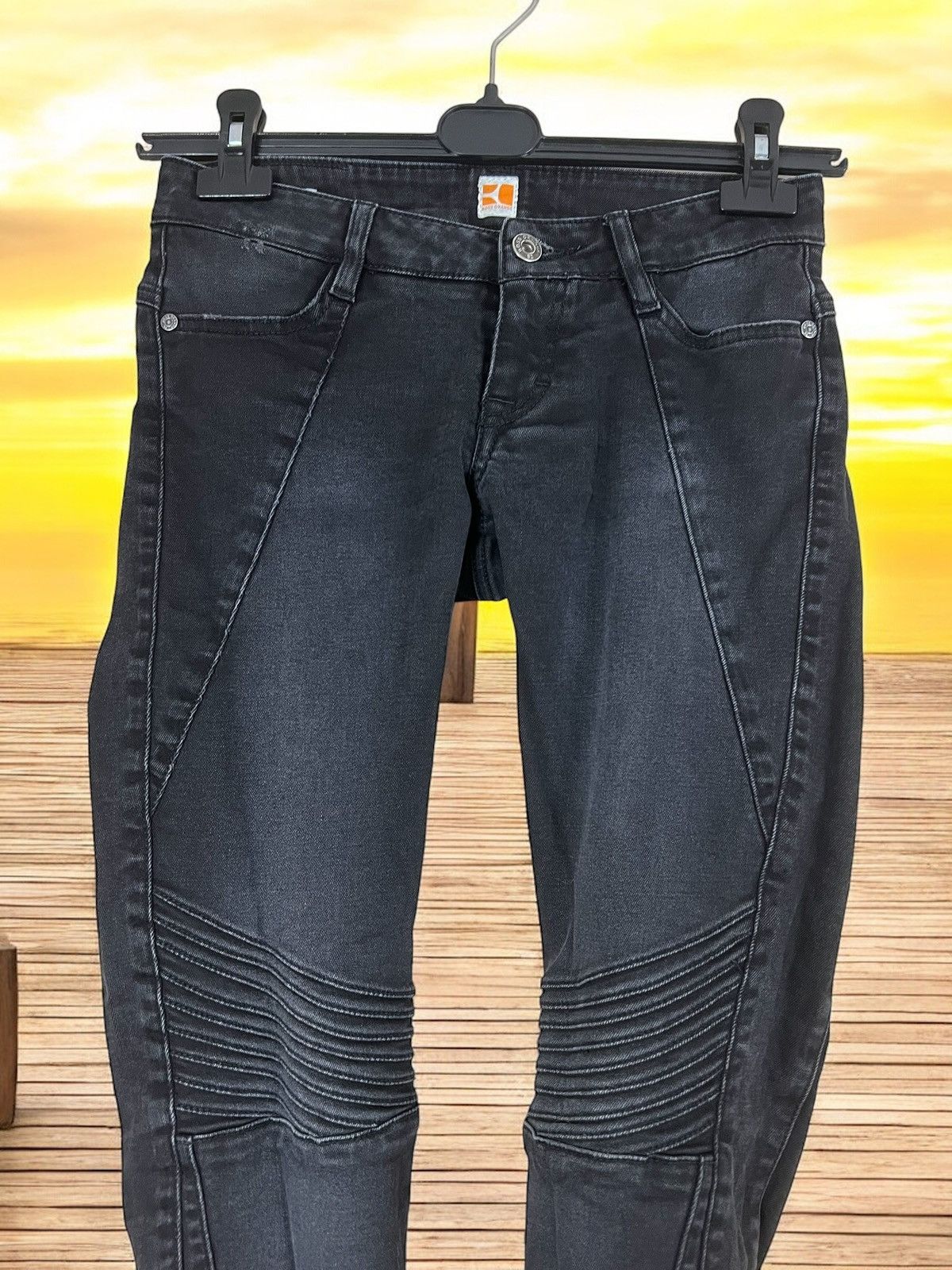 Hugo Boss Hugo Boss Orange Laliker jeans size W26 L32 Size 26" / US 2 / IT 38 - 2 Thumbnail
