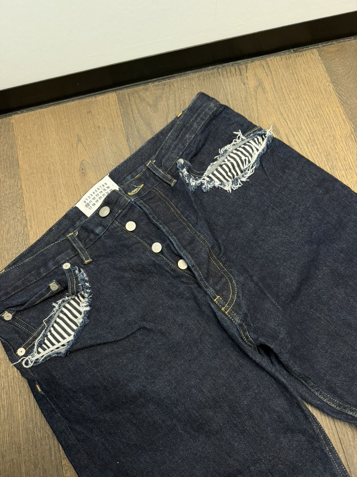 Maison Margiela Maison Margiela Jeans Size US 31 - 3 Thumbnail