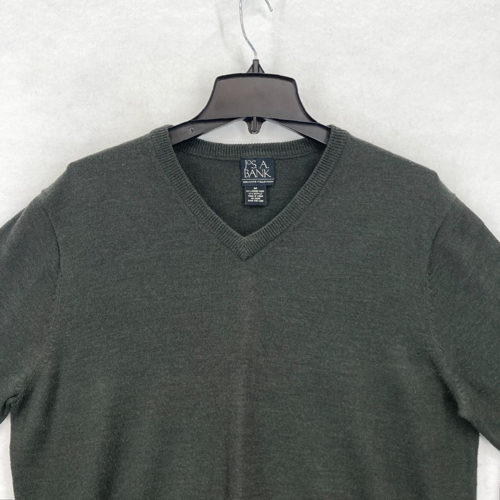 Jos. A. Bank Jos. A. Bank Merino Wool Blend Sweater Mens Medium Dark Green Long Sleeve V Neck Size US M / EU 48-50 / 2 - 4 Thumbnail