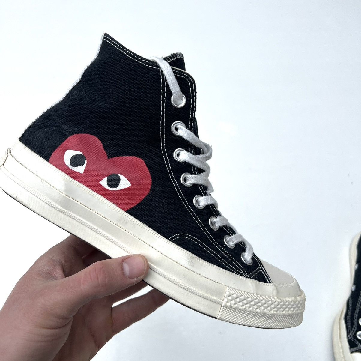 Comme des Garcons PLAY × Converse Converse Comme des Garcons Play shoes Size US 7 / EU 40 - 4 Thumbnail