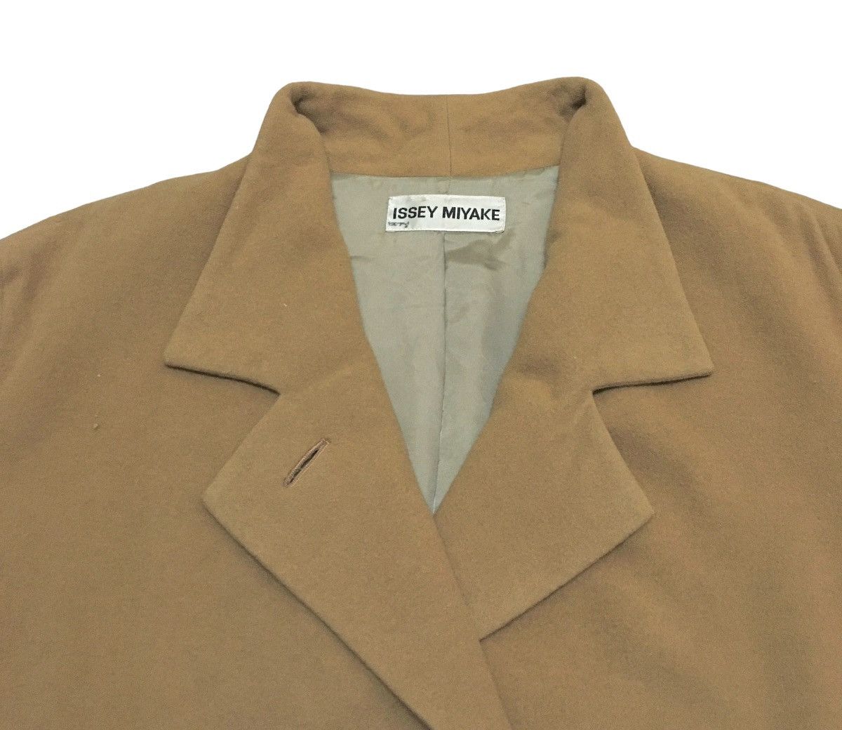 Issey Miyake Rare Design Vintage Brand Issey Miyake Trench Coat 1990s Size US M / EU 48-50 / 2 - 7 Thumbnail