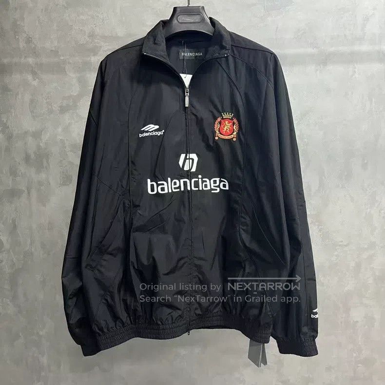 Balenciaga Balenciaga Black letter printed zipper stand collar Size US S / EU 44-46 / 1 - 1 Thumbnail