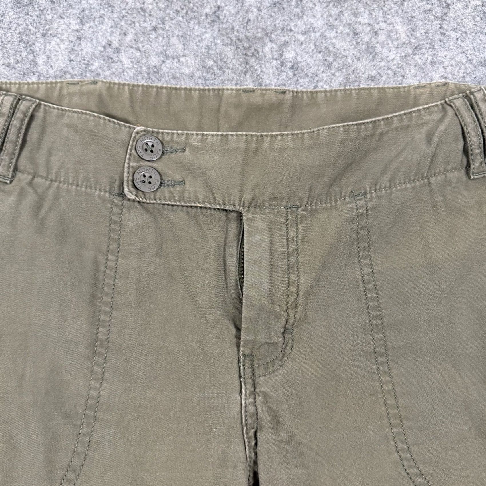 Vintage Columbia Pants Women Cargo Roll Tab Leg Style: Straight Size 10 Green Size 32" / US 10 / IT 46 - 5 Thumbnail
