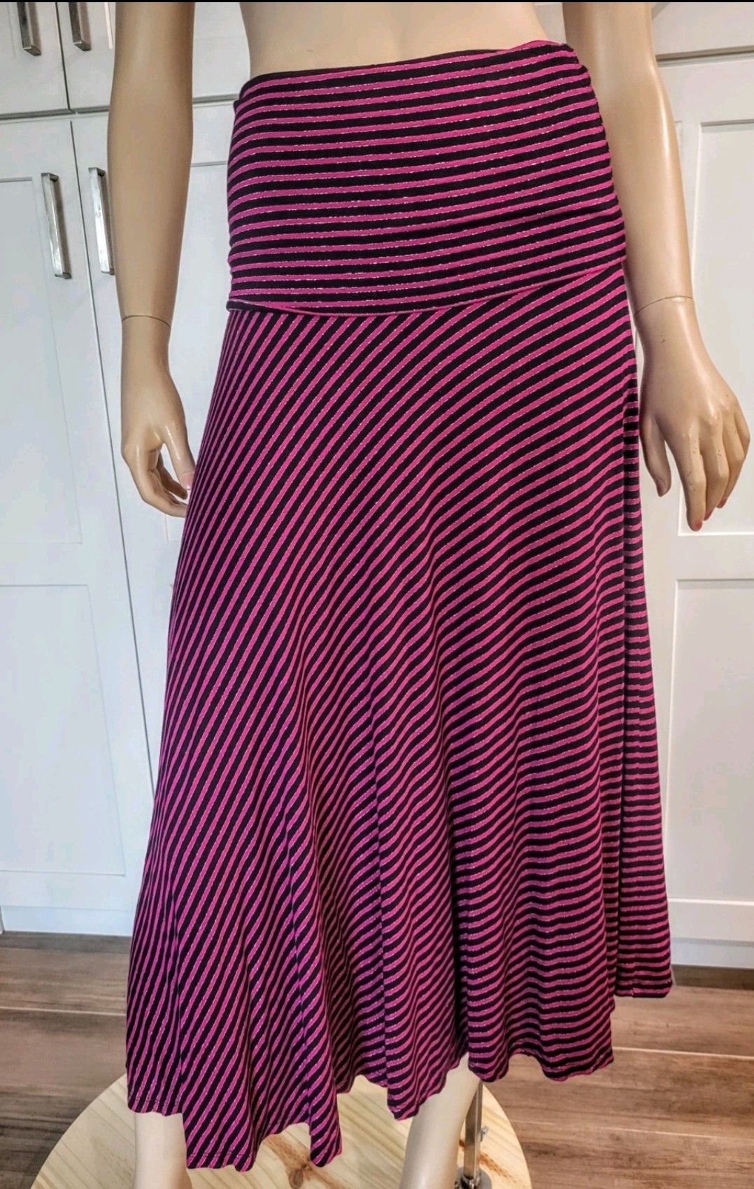 I.N.C INC International Concepts Convertible Dress Skirt M EUC Size M / US 6-8 / IT 42-44 - 4 Thumbnail