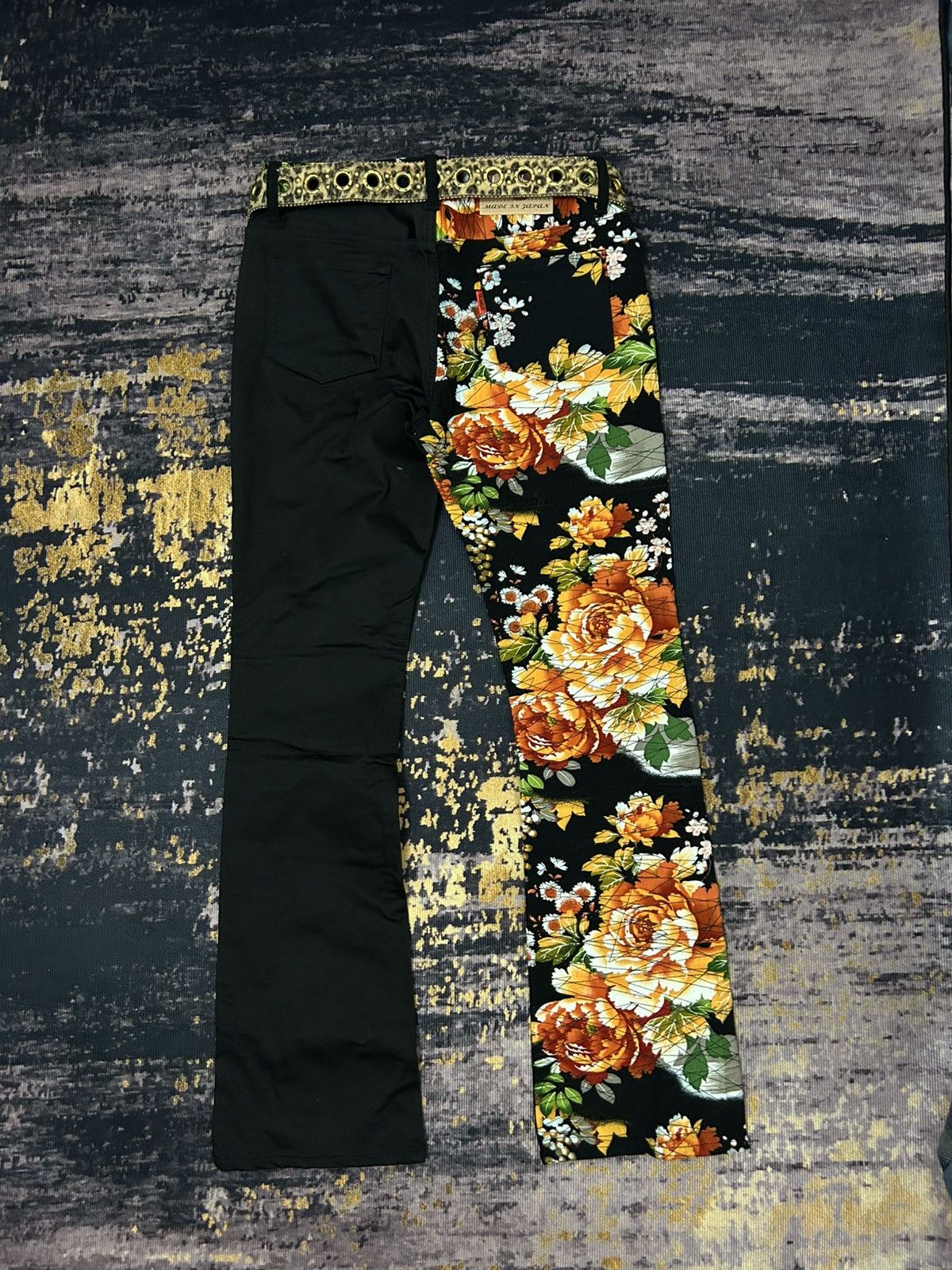Japanese Brand Japanese Brand Glamdy Flower Motive Restructure Flare Pants Size US 32 / EU 48 - 2 Thumbnail