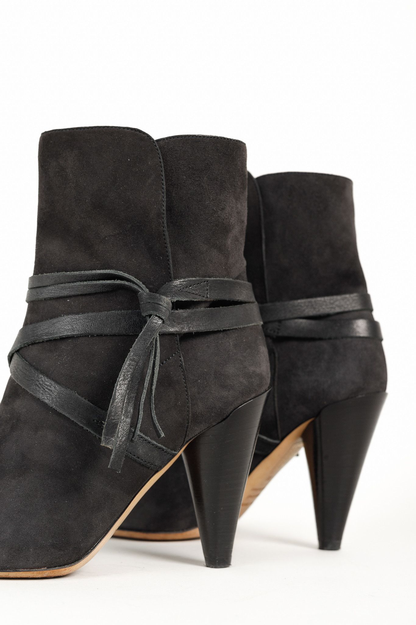 Isabel Marant Isabel Marant Nerys Velvet Suede Tassel Ankle Boots Size US 5.5 / IT 35.5 - 7 Thumbnail