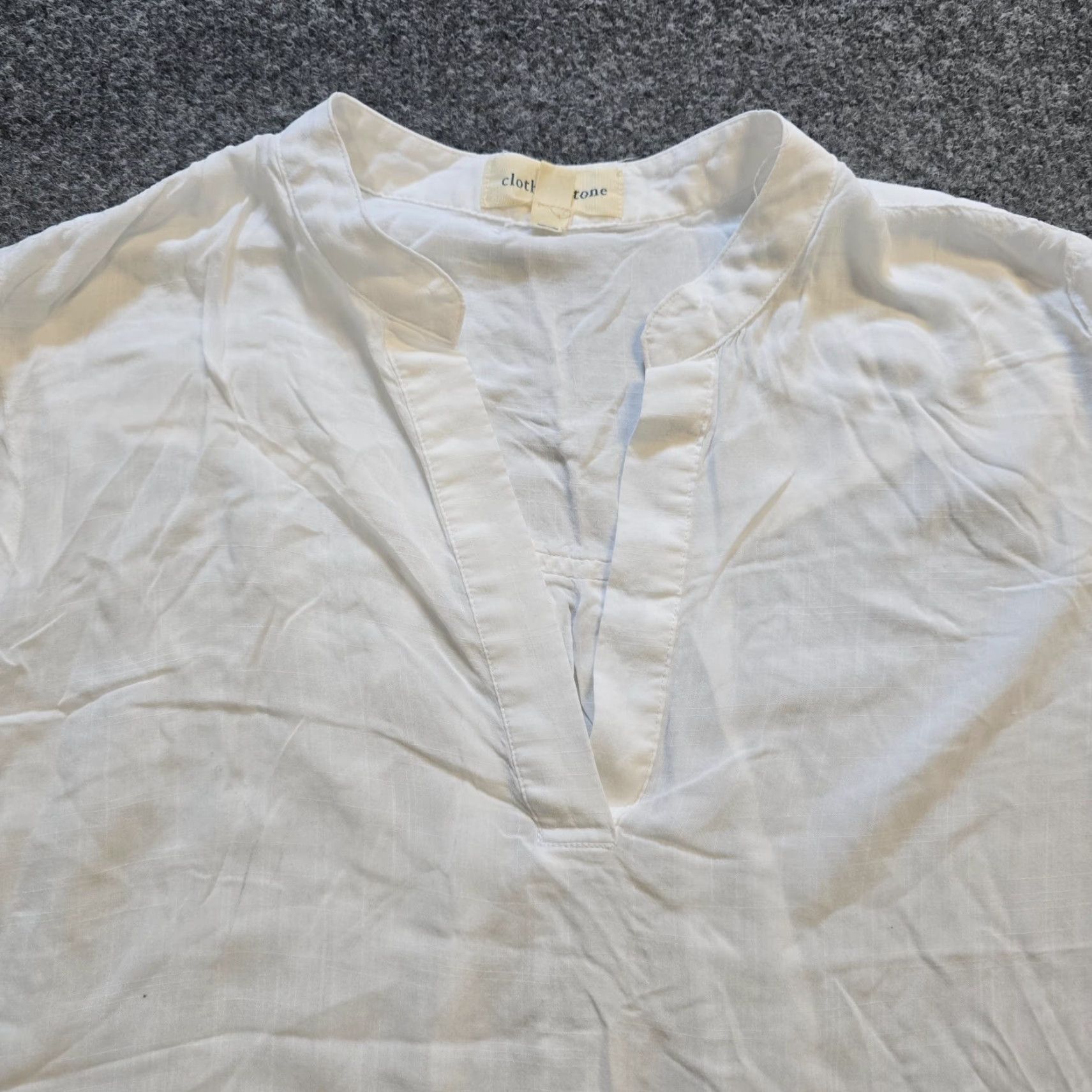 Bell Cloth & Stone Top Womens XS White Long Sleeve V Neck Bell Sleeve Layer Beachy Shirt Woman XS White Size XS / US 0-2 / IT 36-38 - 2 Thumbnail