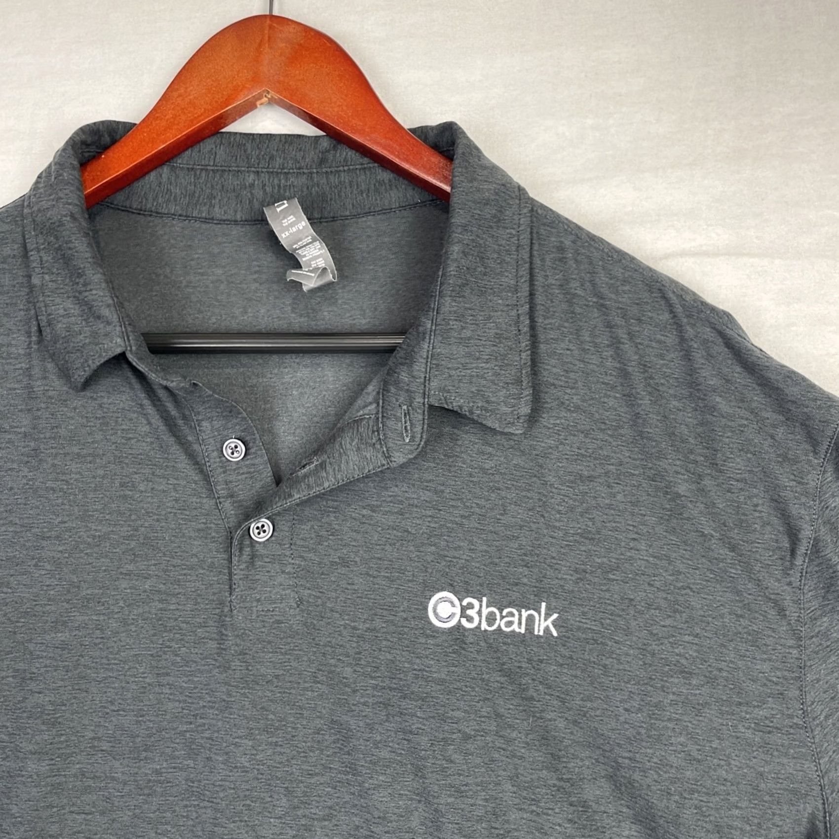Vuori Vuori Shirt Mens 2XL Gray Strato Tech Polo Stretch Athletic V188 Logo Button Polo Shirt Mens 2XL Gray Strato Tech Size US XXL / EU 58 / 5 - 4 Thumbnail