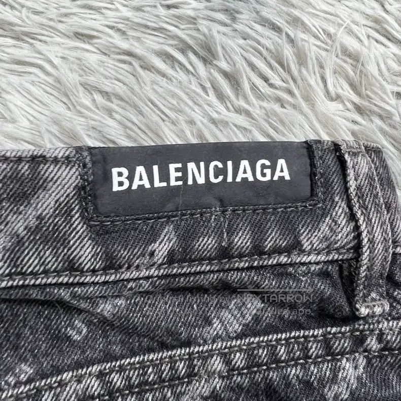 Balenciaga Balenciaga All-over Printed Denim Skirt Size 33" - 3 Thumbnail