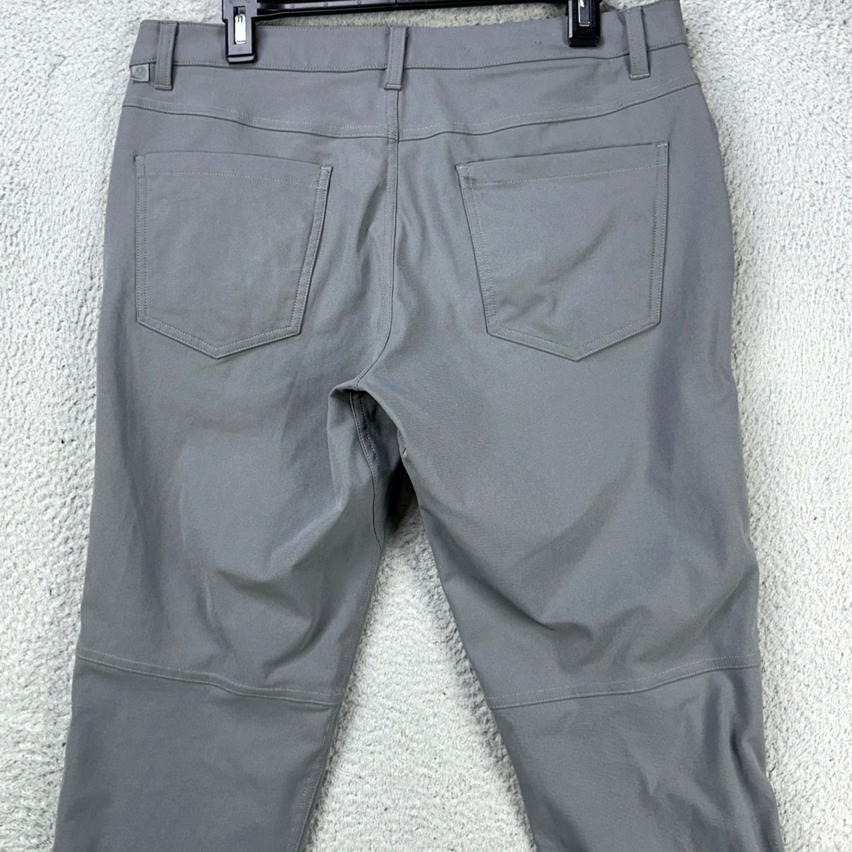 Lululemon Lululemon ABC Pants Chino Golf Mens 33 Gray 5 Pocket Flat Front Logo Size US 33 - 2 Thumbnail