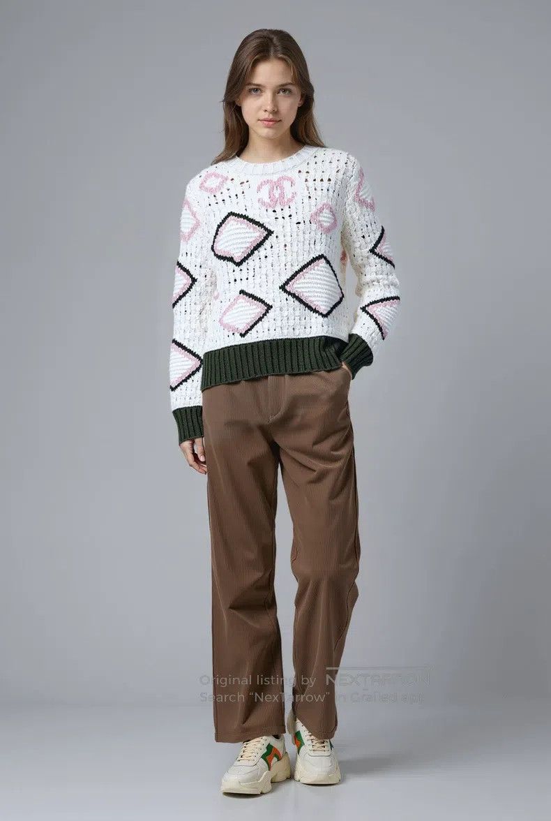 Chanel Chanel 20p beige geometric pattern hollow knitwear sweater Size XXS / US 00 / IT 34 - 2 Thumbnail