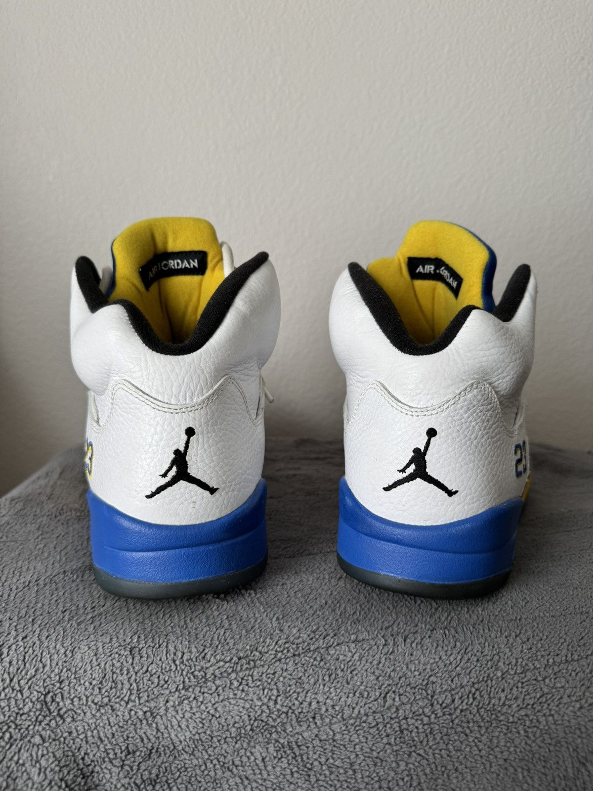 Jordan Brand × Nike Air Jordan 5 Retro “Laney” 2013 Size US 11 / EU 44 - 4 Thumbnail