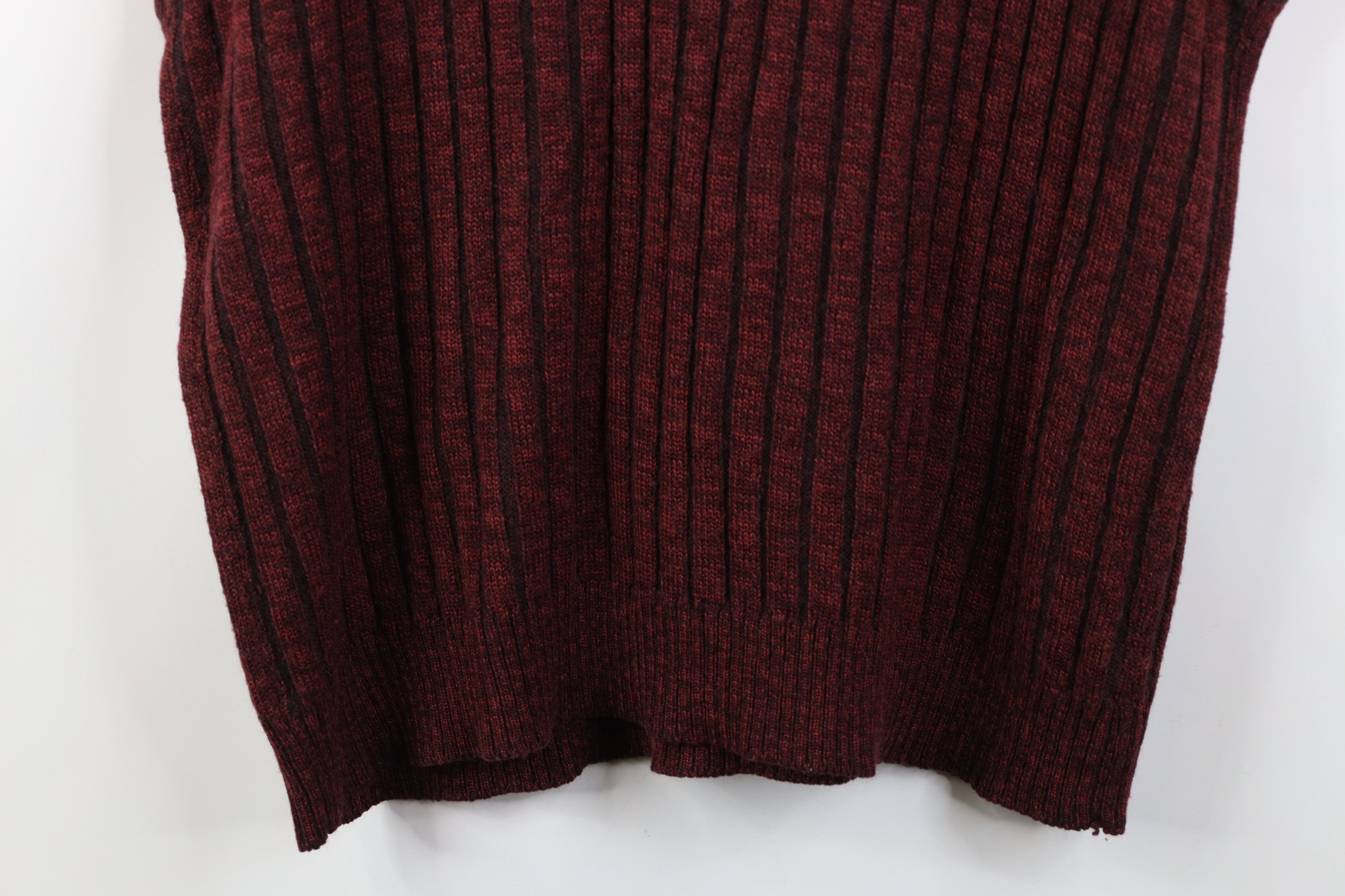 Vintage Vintage 90s Streetwear Blend Ribbed Knit Sweater Vest Red Size US L / EU 52-54 / 3 - 9 Thumbnail