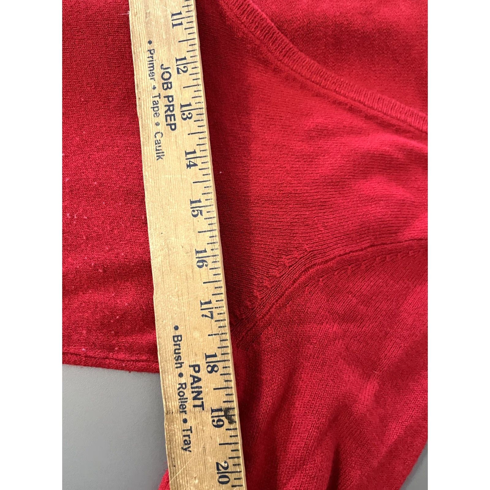Vintage New York & Company Sweater Women Medium Long Sleeve V-Neck Knit Pullover Red Women’s Medium V-Neck Pullover Knit Red Classic Casual Size M / US 6-8 / IT 42-44 - 5 Thumbnail