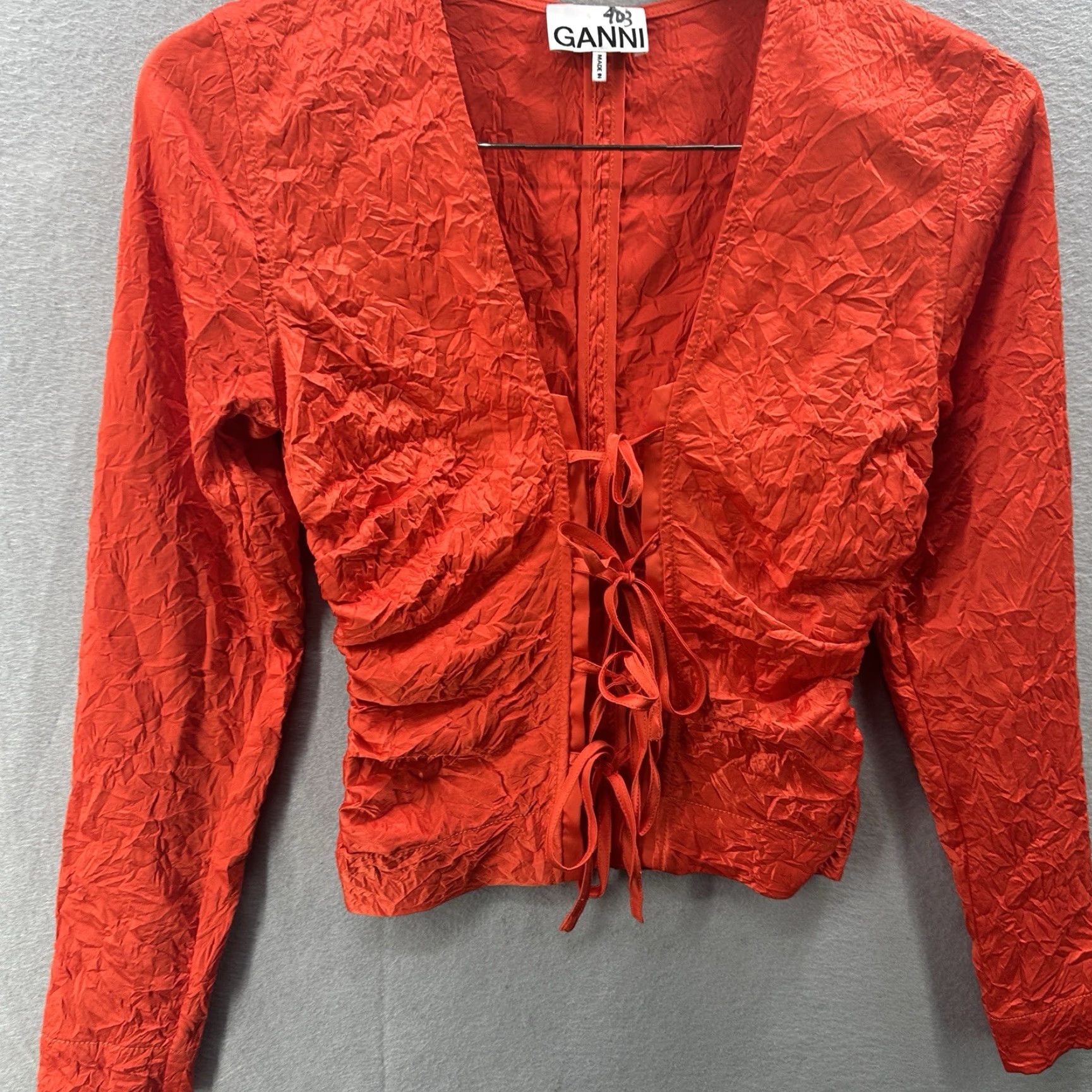 Ganni GANNI Blouse Women's 0 32 Tie Front Crinkled Satin Top Red Long Sleeve V-Neck Lace Up Cropped Blouse Bohemian Designer Style Shirt Womens Size XS / US 0-2 / IT 36-38 - 3 Thumbnail