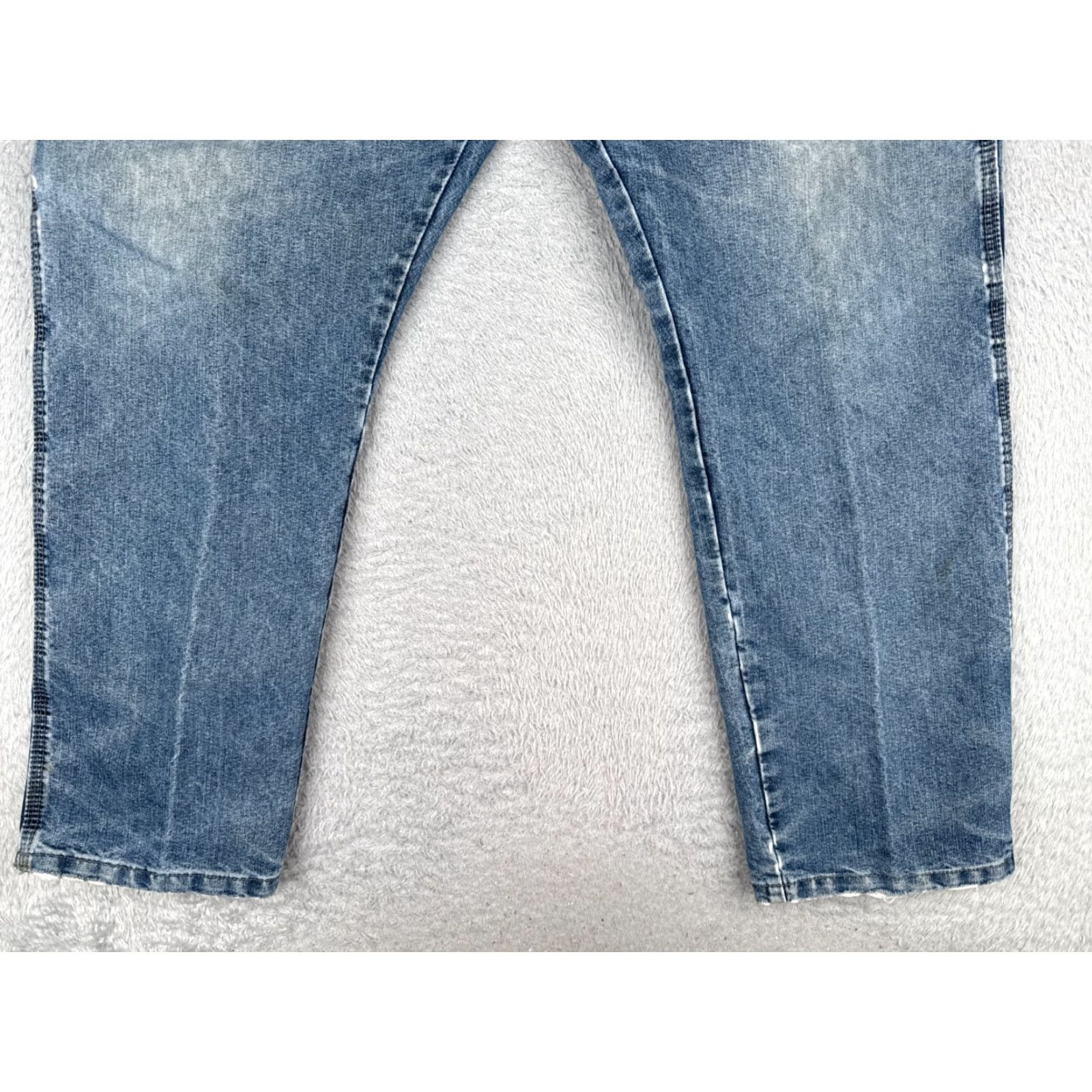 Wrangler Wrangler Jeans Mens 40x30 Blue Denim Straight Leg Carpenter Triple Stitched Work Shirt? Size US 40 / EU 56 - 2 Thumbnail
