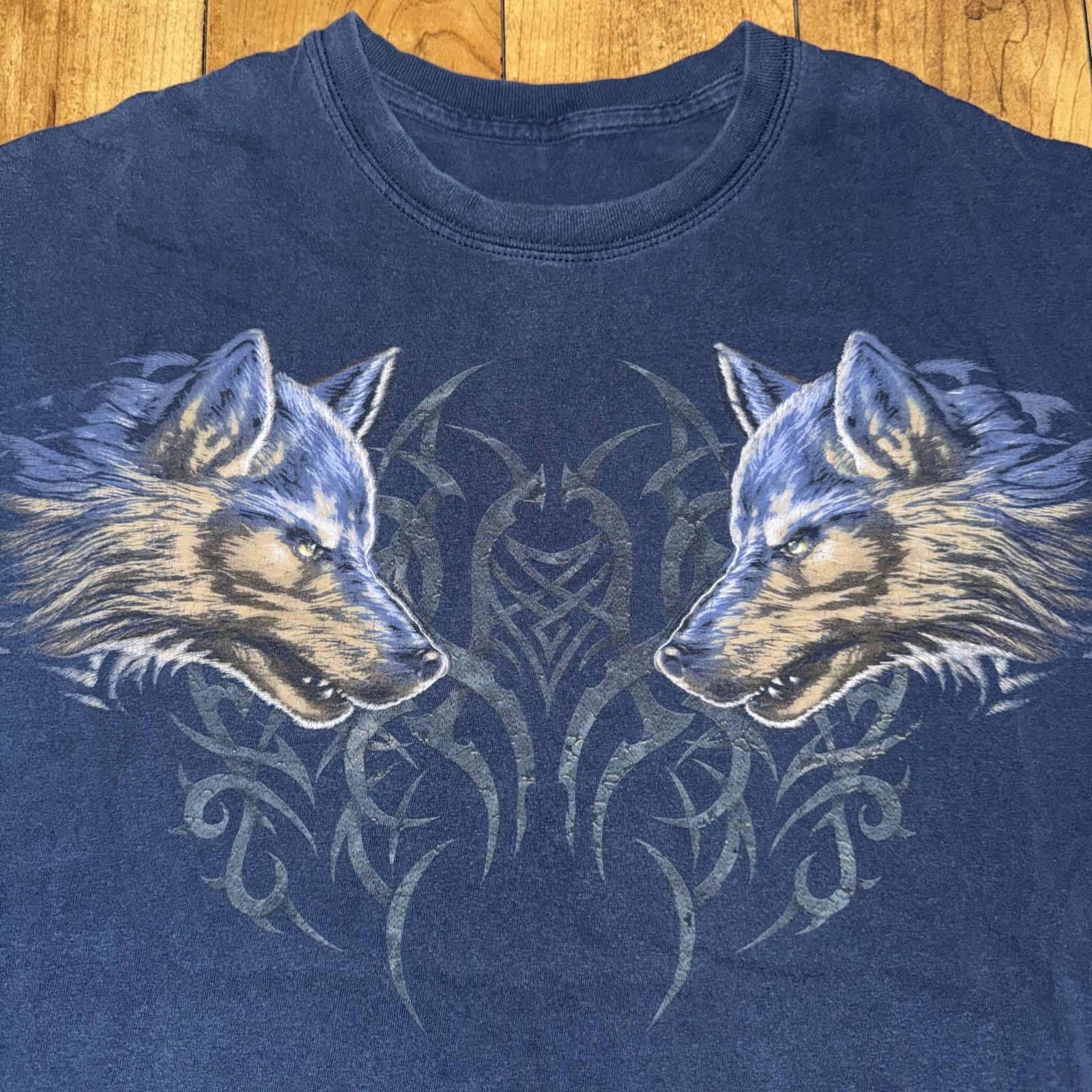 The Mountain × Vintage Vintage Y2K Style Wolf T-Shirt Navy Blue 22x26 Large Size US L / EU 52-54 / 3 - 2 Thumbnail