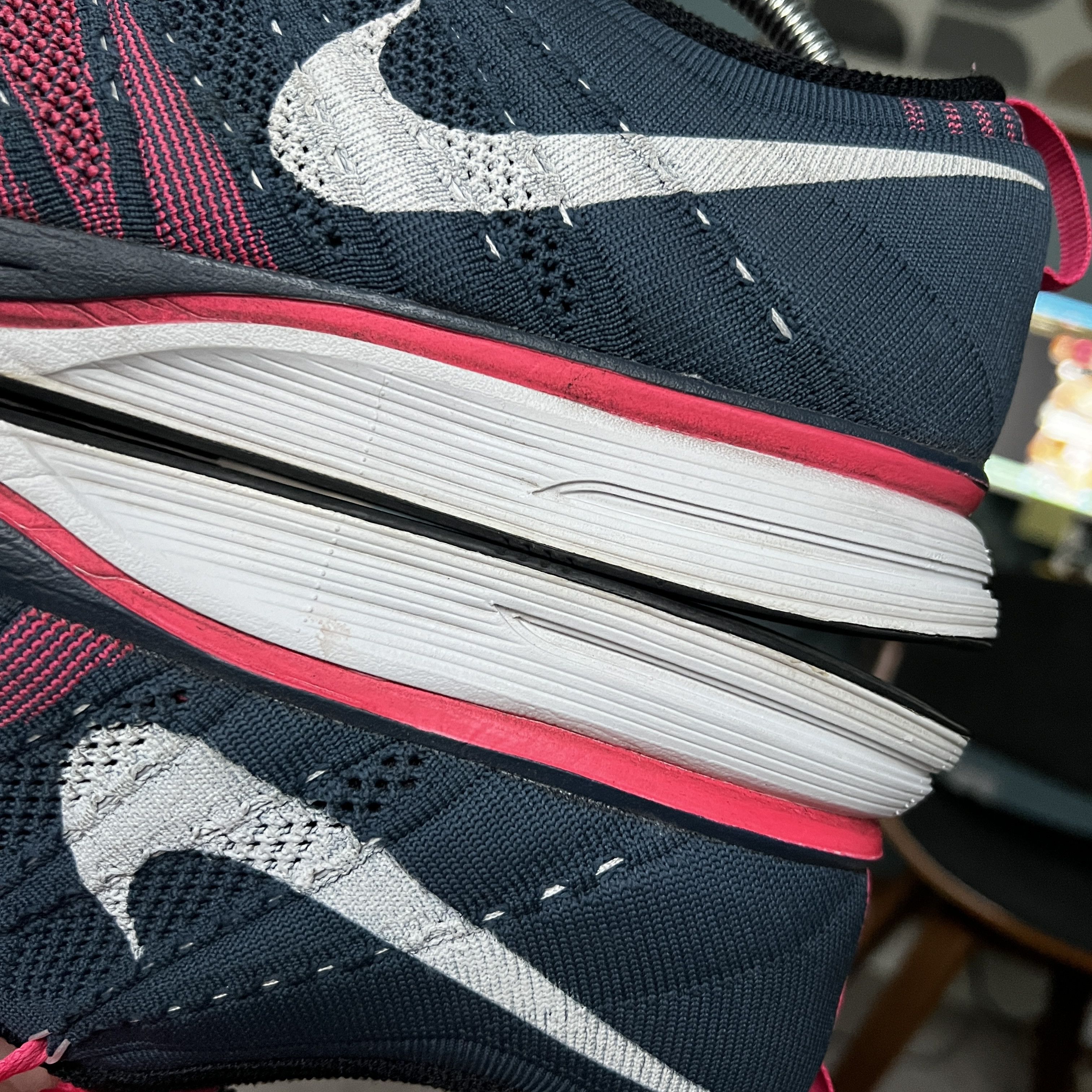 Nike Nike Flyknit Trainer Squadron Blue Racer Pink Size US 10 / EU 43 - 11 Thumbnail