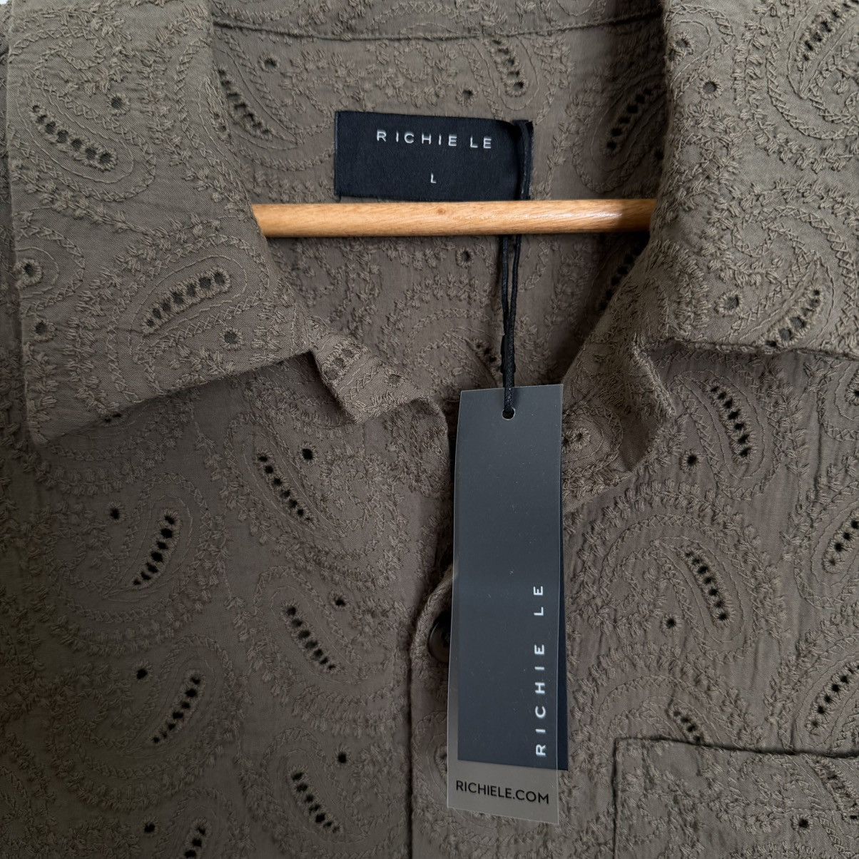 Richie Le Collection Richie Le Paisley Knit Long Sleeve Button Up - Olive Size US L / EU 52-54 / 3 - 6 Thumbnail