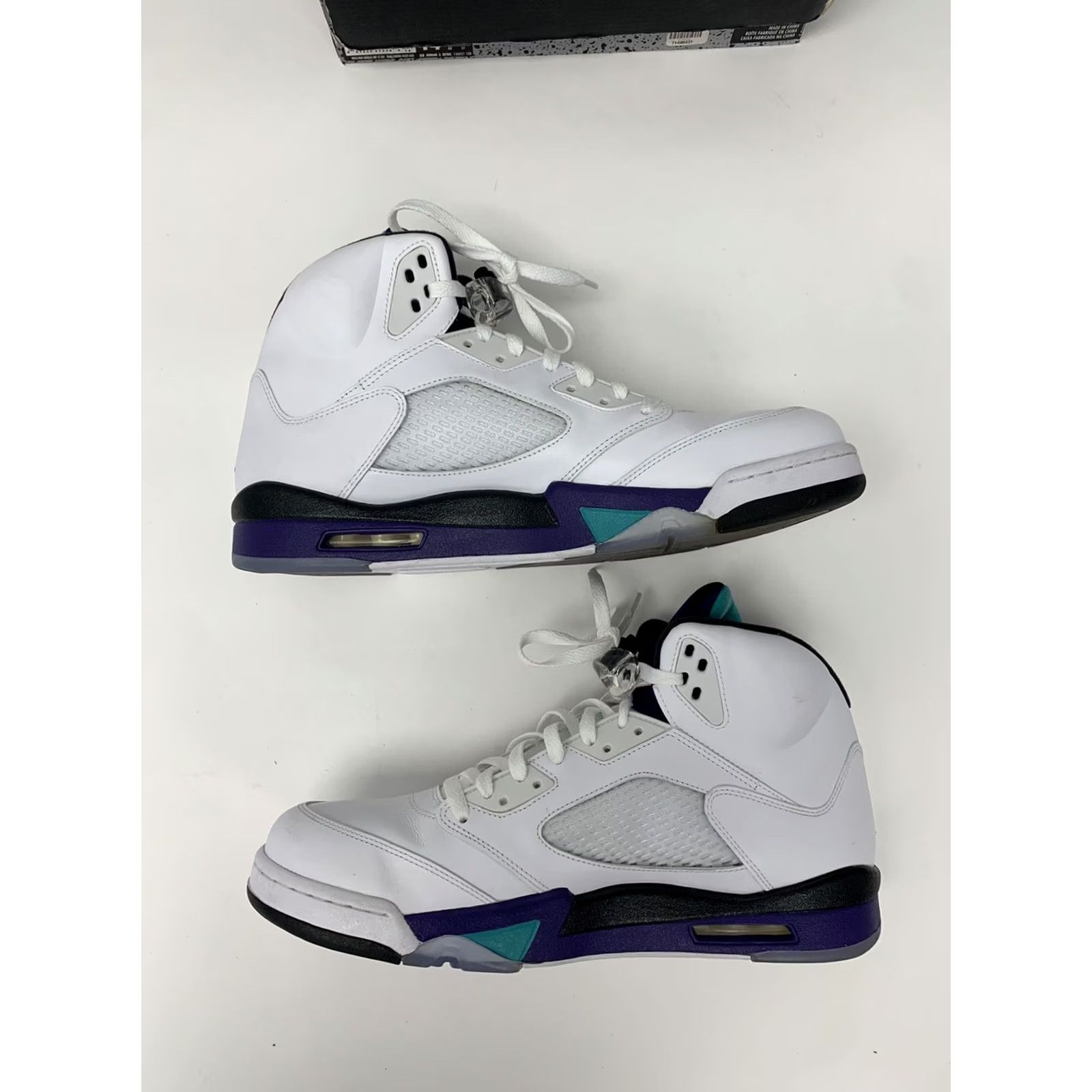 Jordan Brand Nike Air Jordan Retro 5 Grape 2013 Size 14 Michael Jordan With Box Size US 14 / EU 47 - 3 Thumbnail