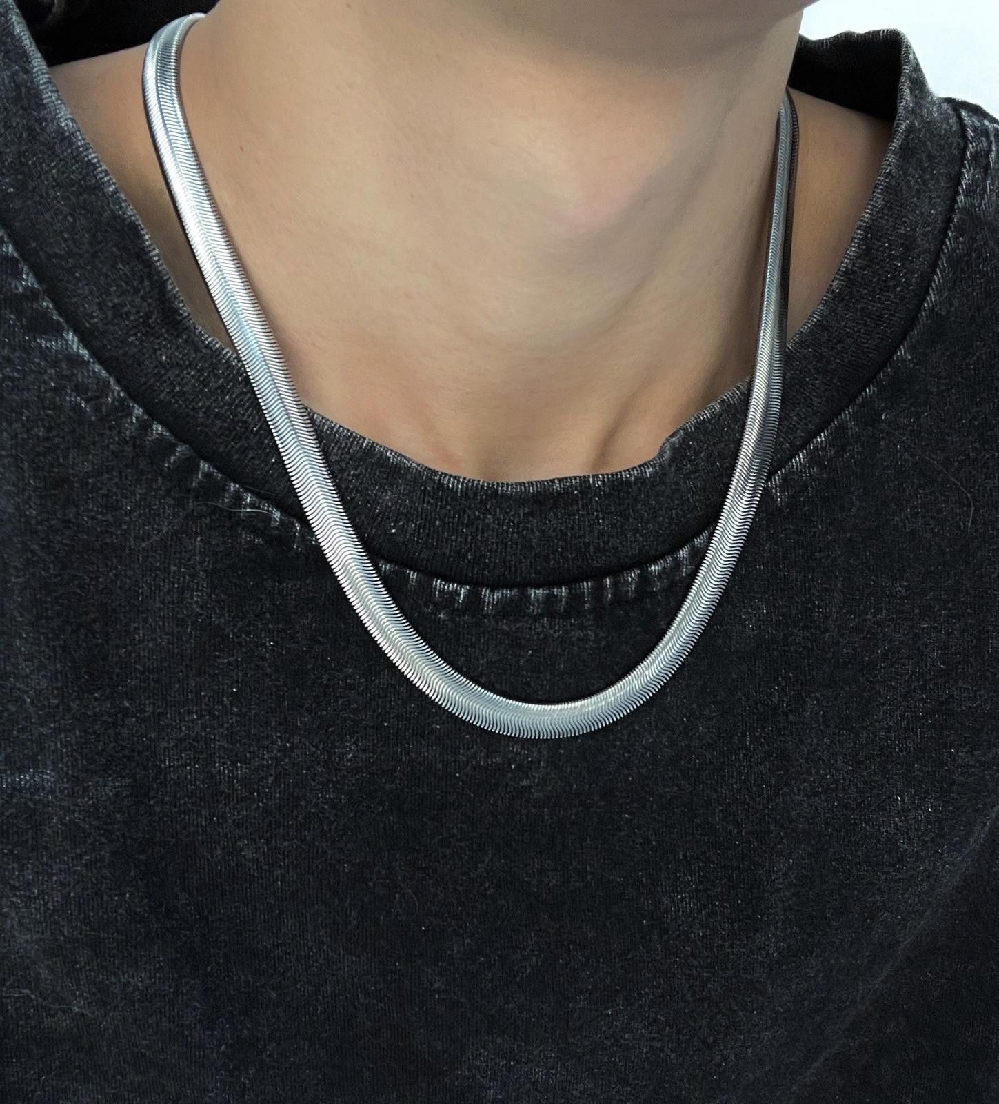 Jewelry Silver Snake Chain Necklace Size ONE SIZE - 1 Thumbnail