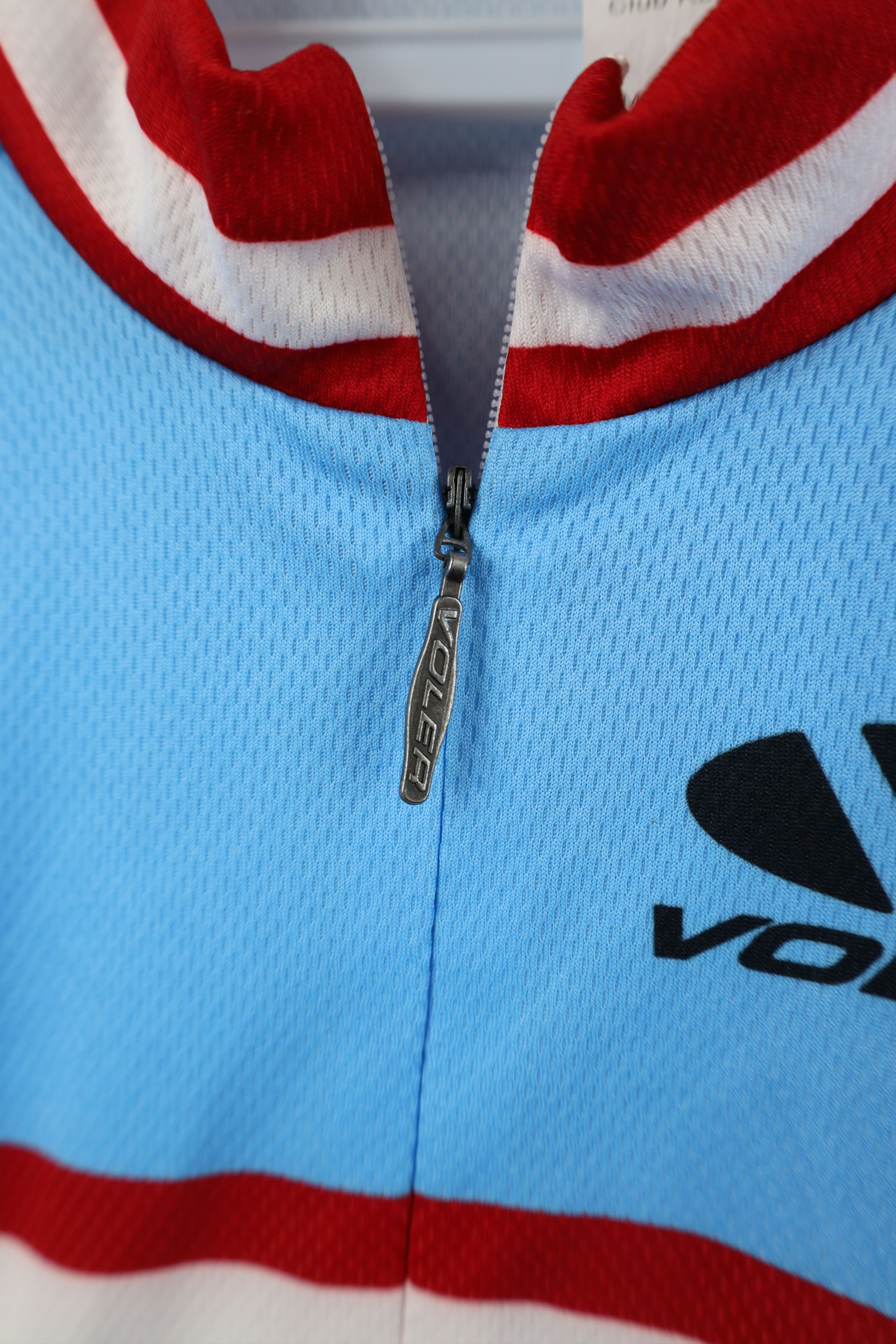 Vintage Voler Hill Country Ride for Aids Bicycle Cycling Jersey USA Size US L / EU 52-54 / 3 - 7 Thumbnail