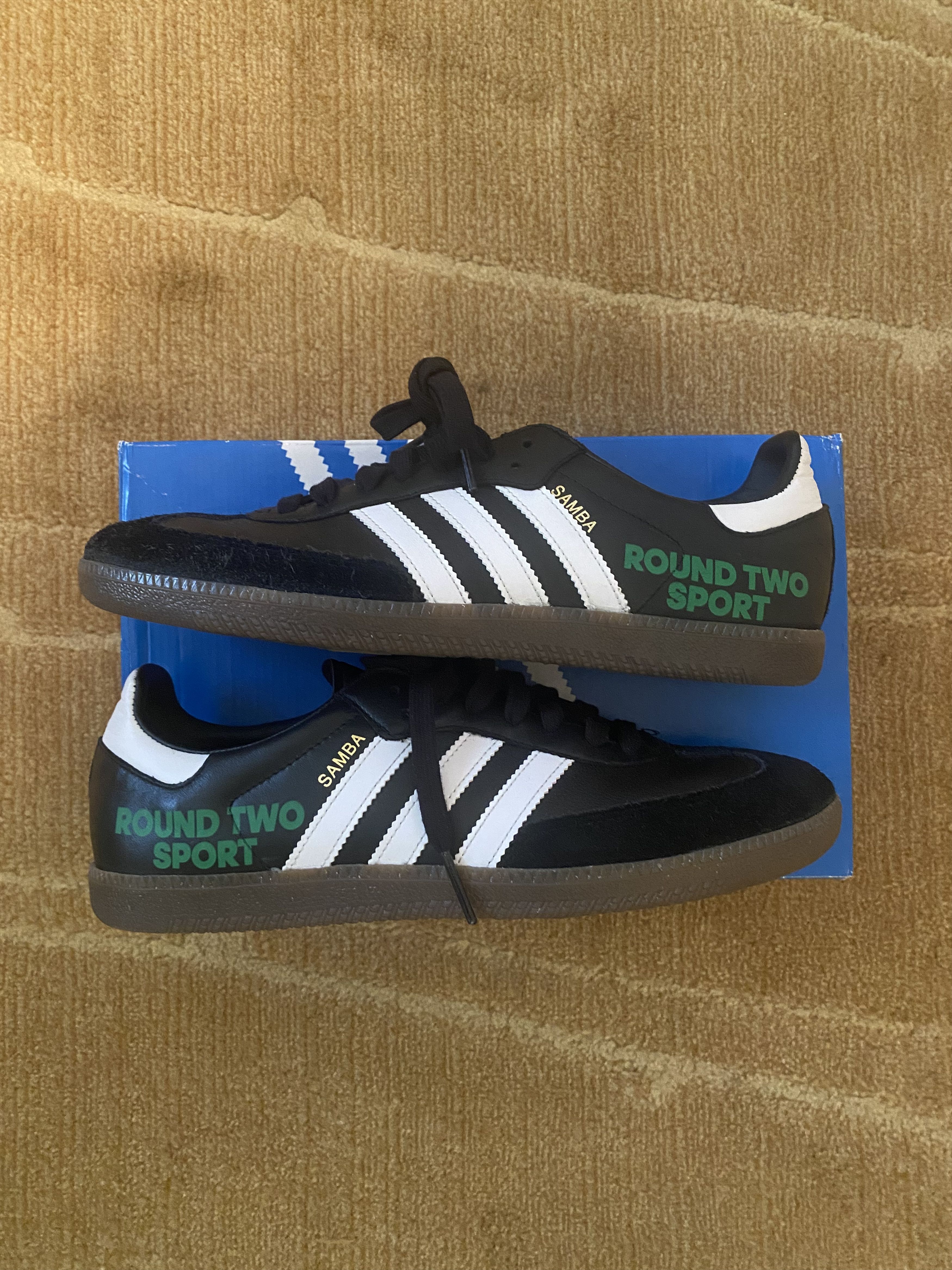 adidas gazelle silver green womens Women's adidas Samba OG Shoes main image 1