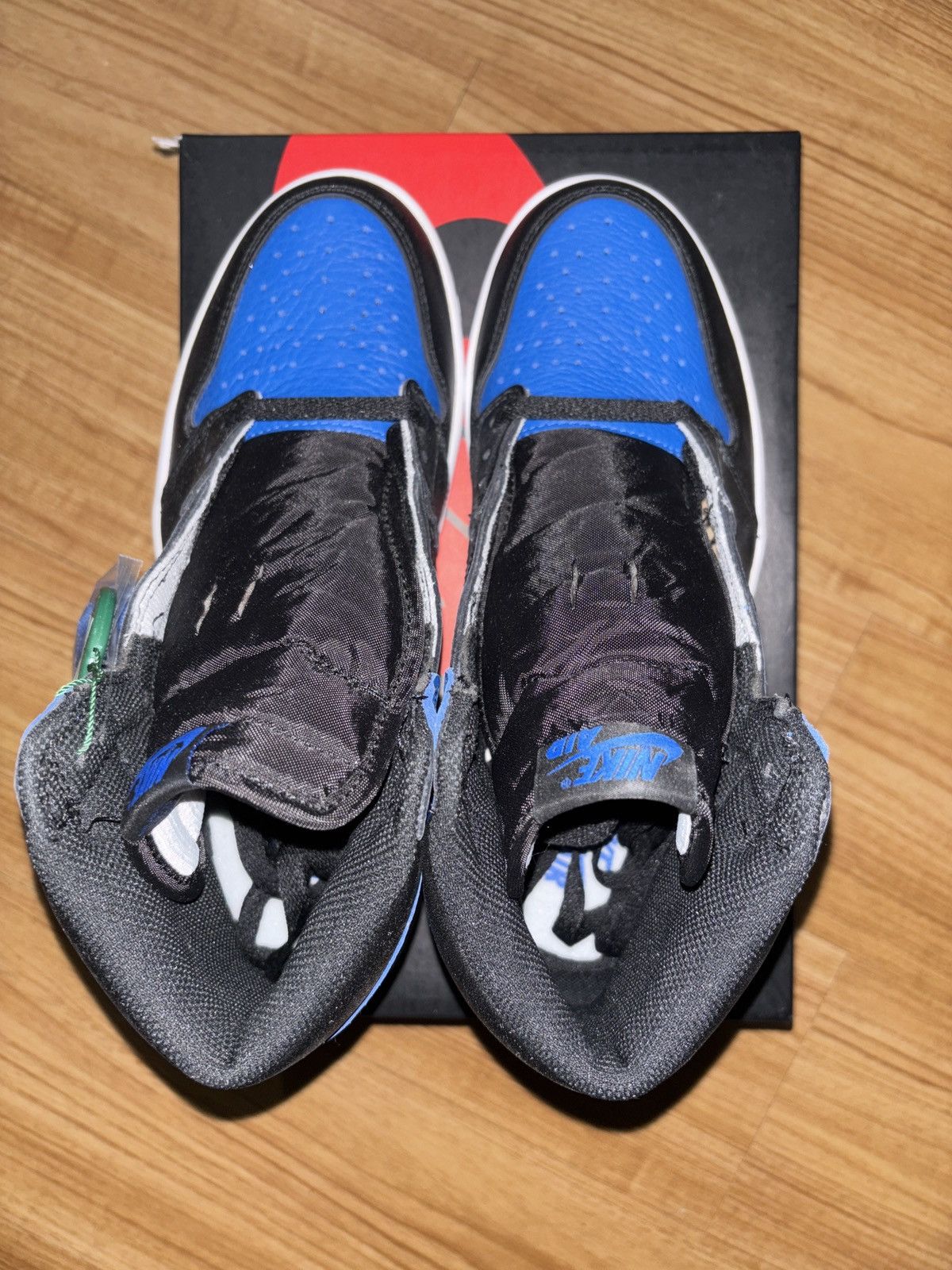 Jordan Brand × Nike Air jordan 1 royal Size US 8 / EU 41 - 7 Thumbnail